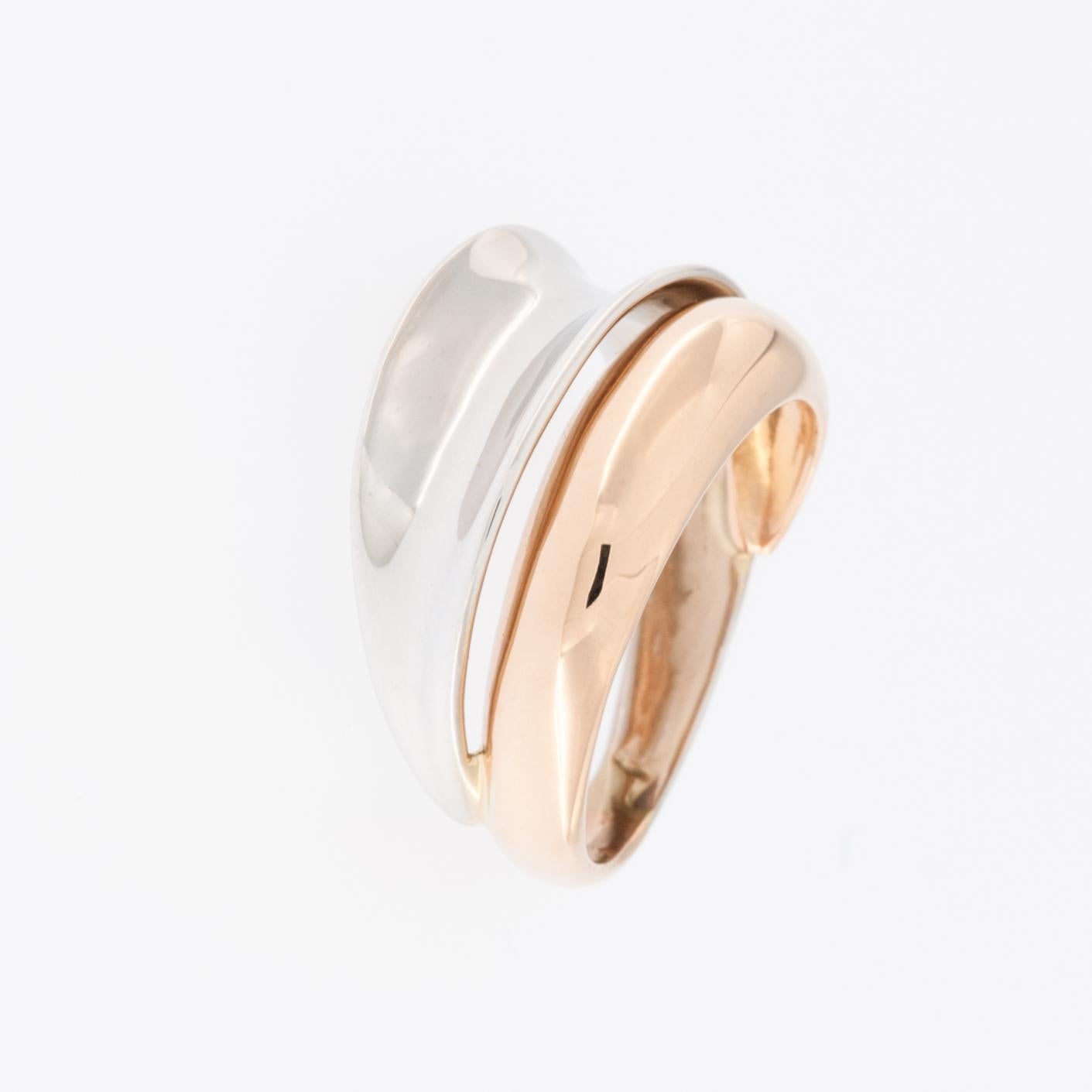 Contemporary Italian 18 karat Rose and White Gold Band Ring For Sale