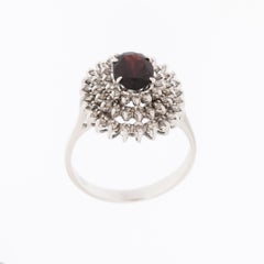 Italian 18 karat White Gold Cocktail Ring with Diamonds and Garnet