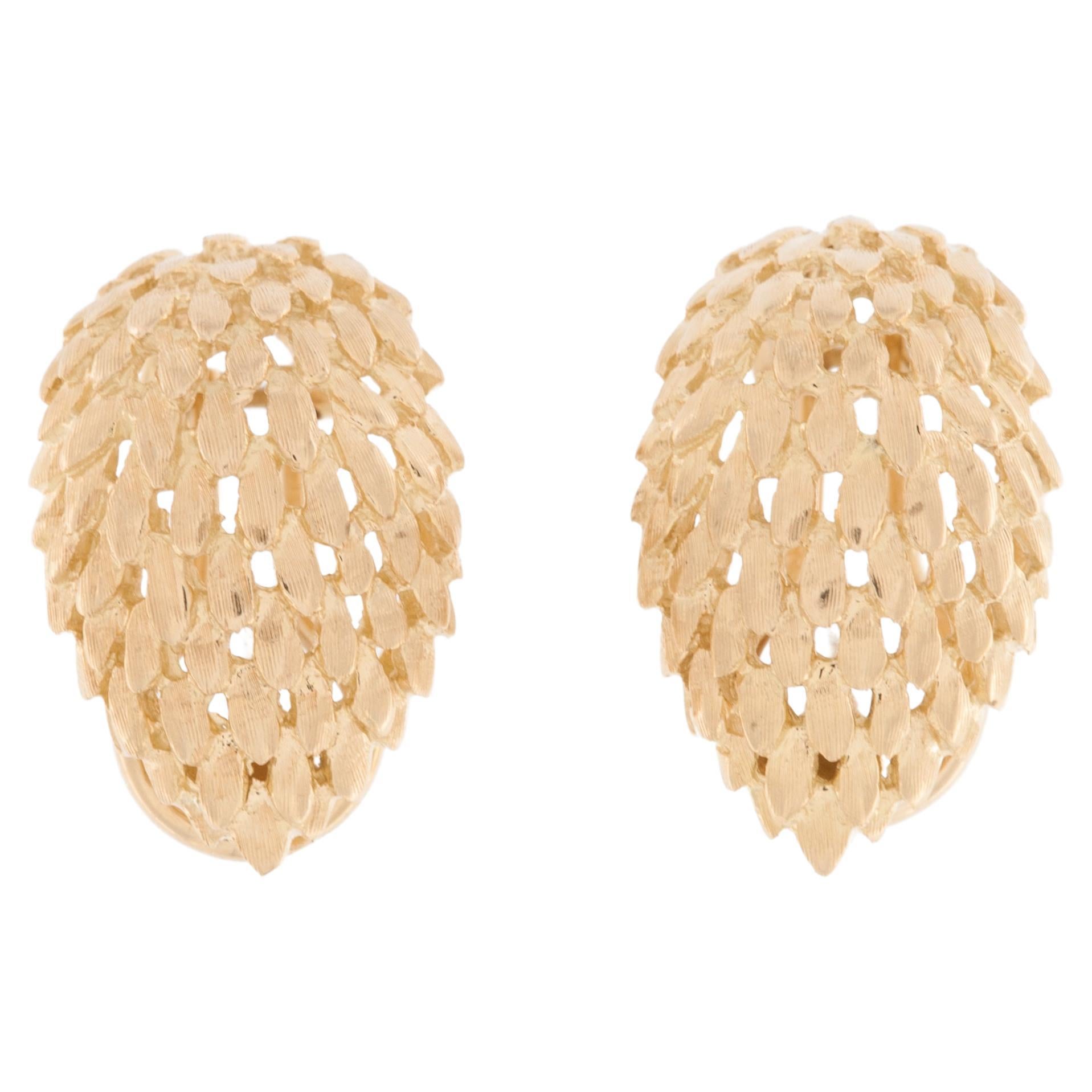 Italian 18kt Yellow Gold Feathers Shape Earrings For Sale