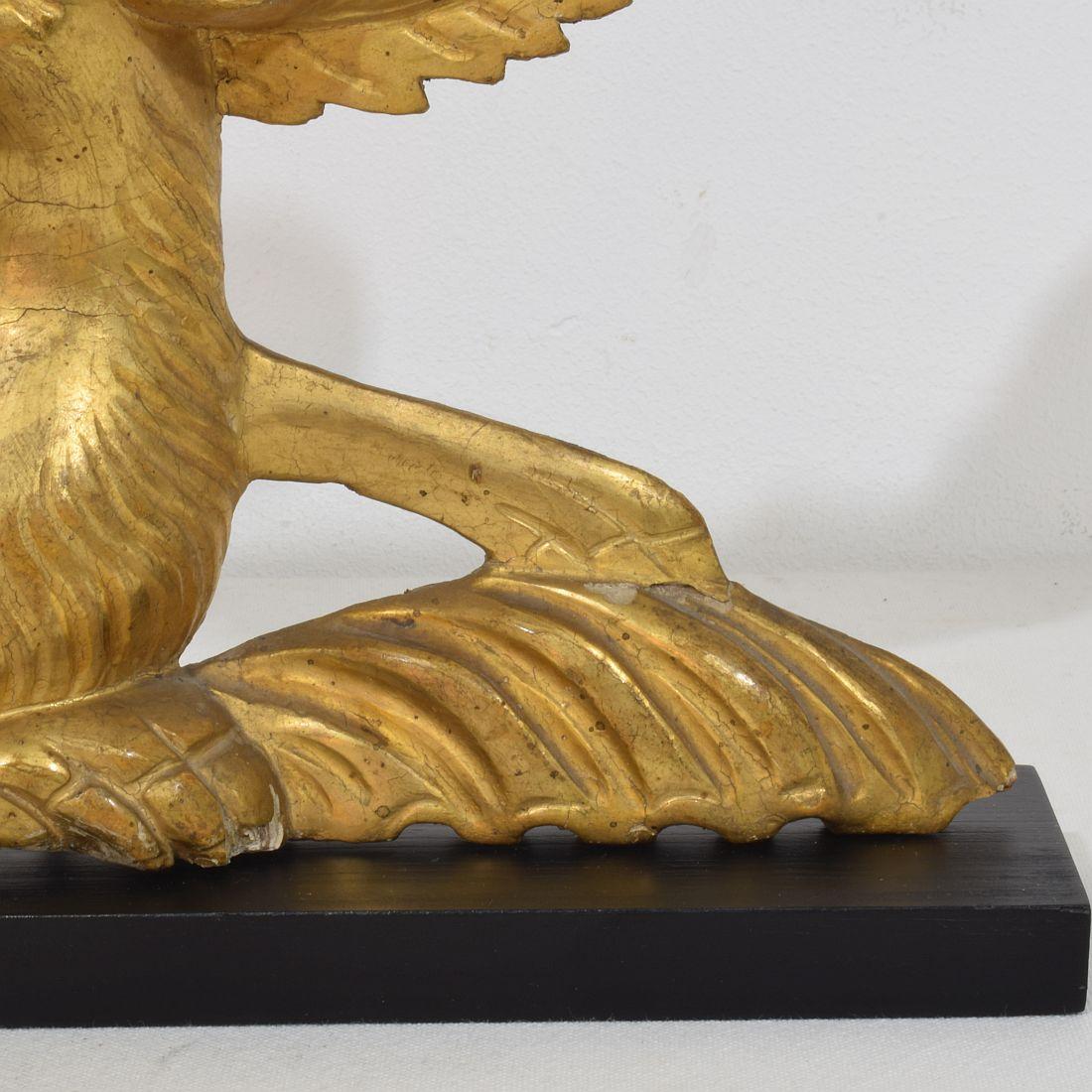 Italian 18th/ 19th Century Carved Giltwood Neo Classical Style bird Ornament For Sale 5