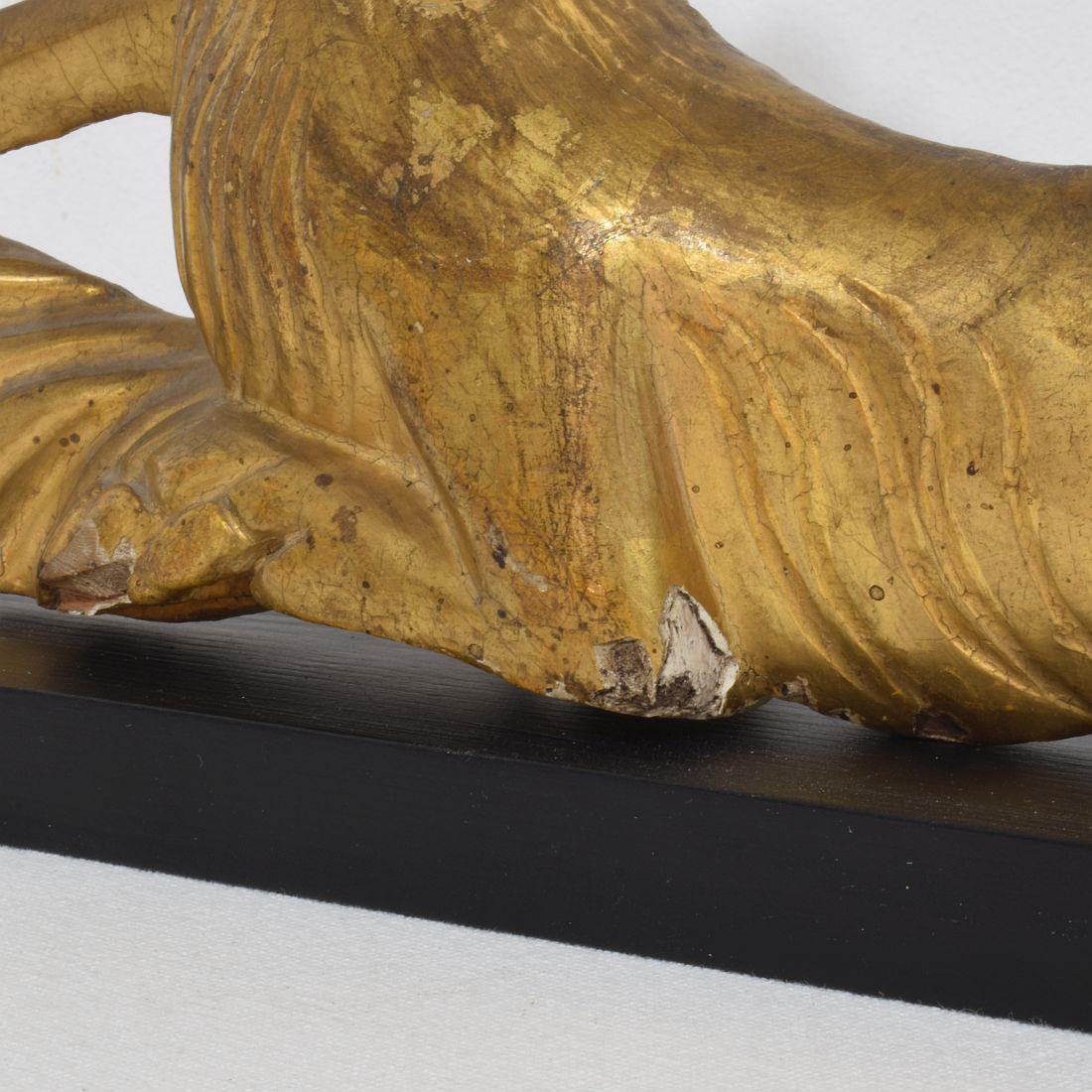 Italian 18th/ 19th Century Carved Giltwood Neo Classical Style bird Ornament For Sale 10