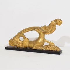 Ornement d'oiseau italien du 18e/ 19e siècle en bois doré sculpté de style néo-classique