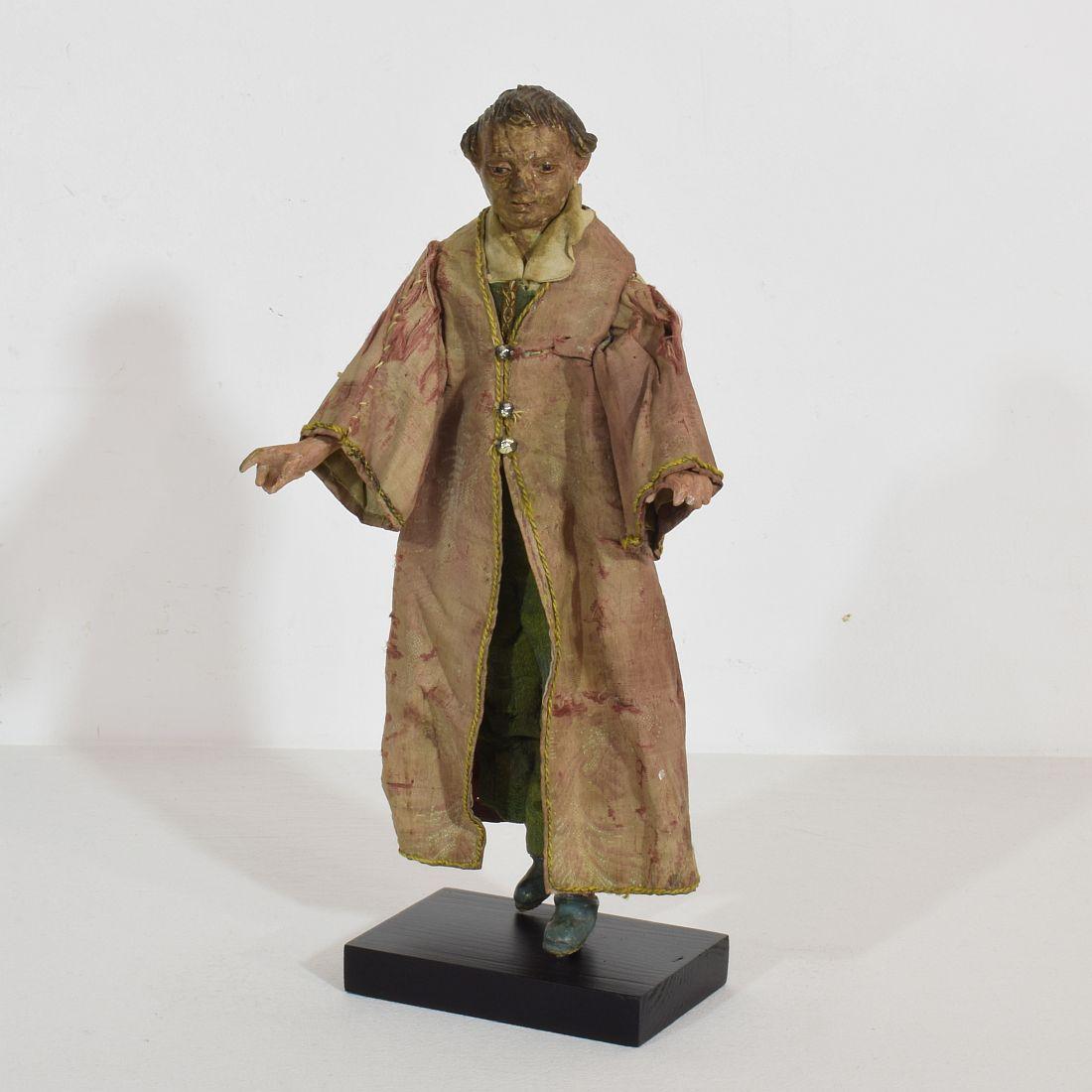 Very nice saint figure. Terracotta with wood and original fabric.
Italy, circa 1750-1850. Weathered, small losses.
Measurements include the wooden base.
More photo's available on request.