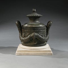 Recipiente italiano de bronce del siglo XVIII con inscripción en latín, posiblemente marítimo