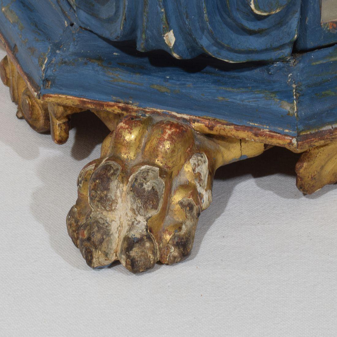 Italian 18th Century Baroque Carved Wooden Reliquary Shrine For Sale 9