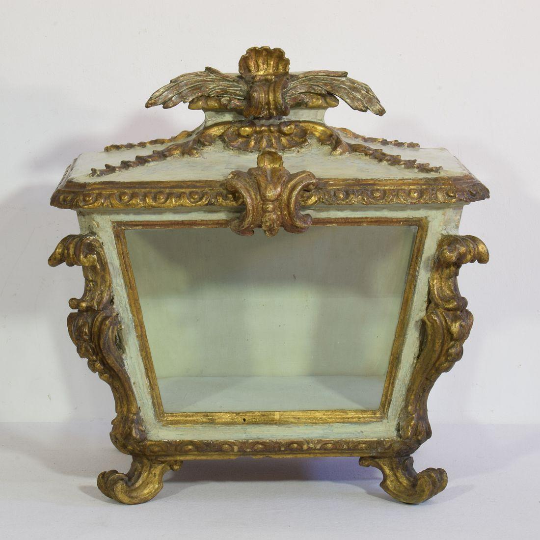 Hand-Carved Italian 18th Century Baroque Carved Wooden Reliquary Shrine