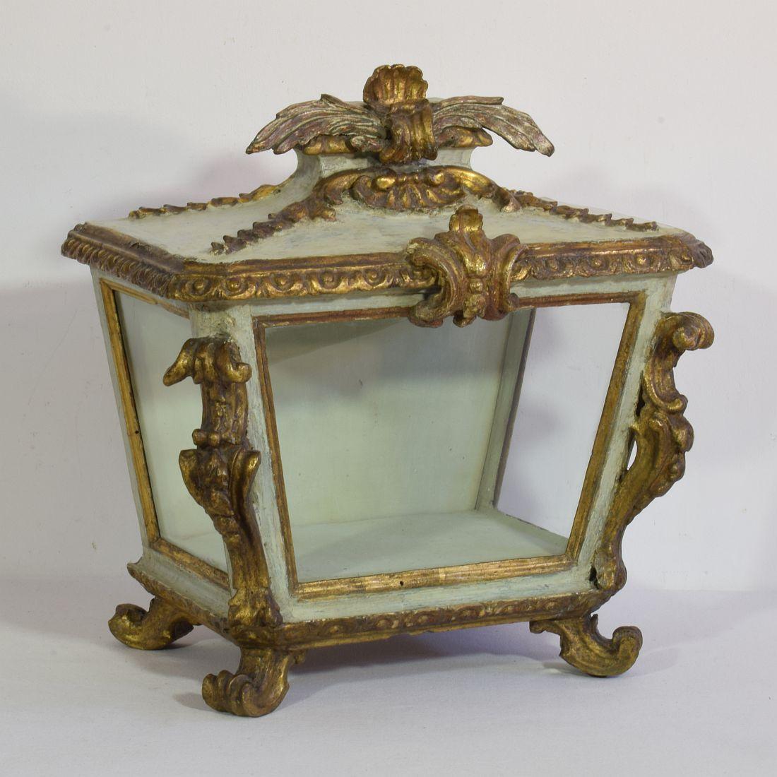 18th Century and Earlier Italian 18th Century Baroque Carved Wooden Reliquary Shrine