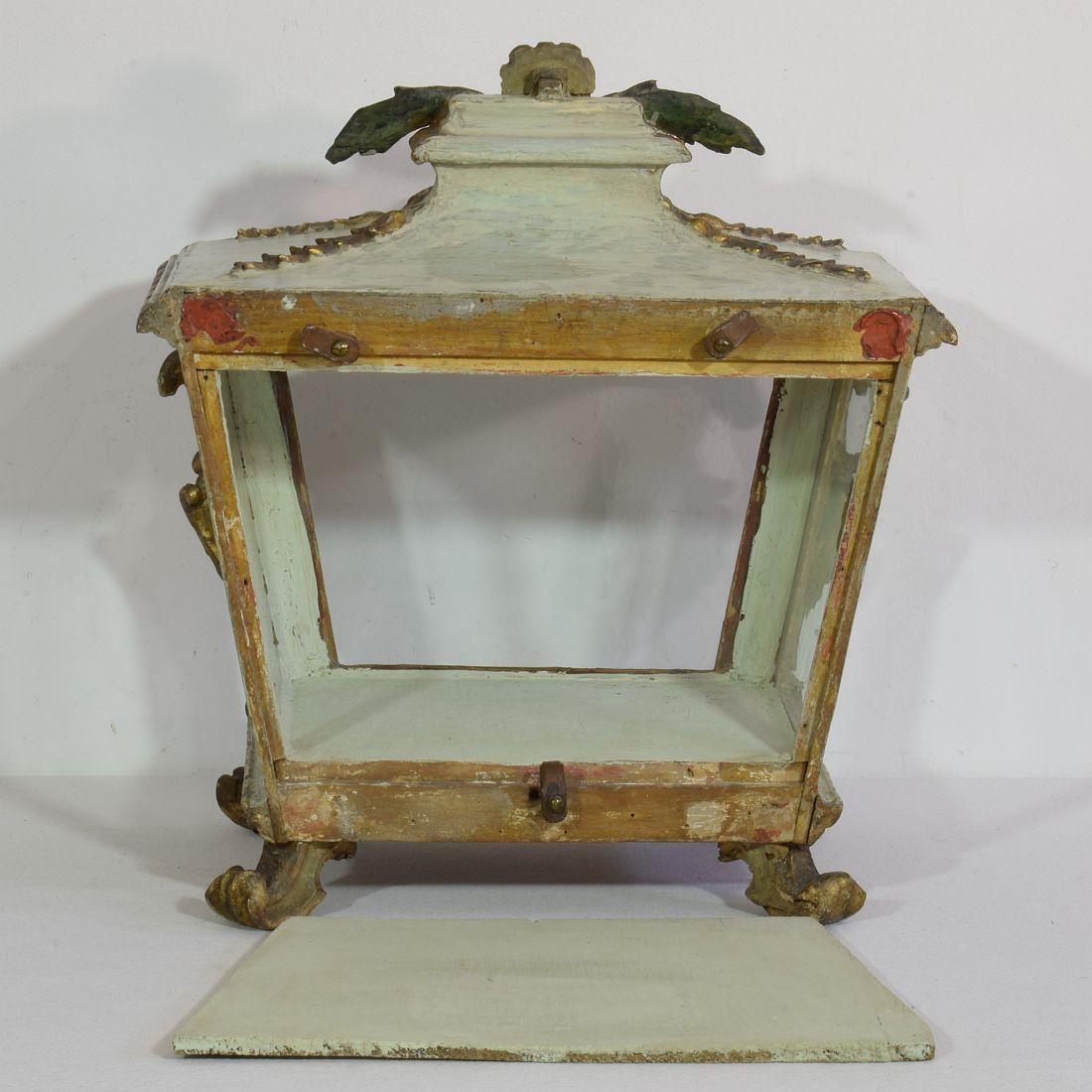 Italian 18th Century Baroque Carved Wooden Reliquary Shrine 3