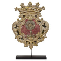 Italienischer Barockmantel/Mantel aus geschnitztem Holz und versilbertem Holz, 18. Jahrhundert