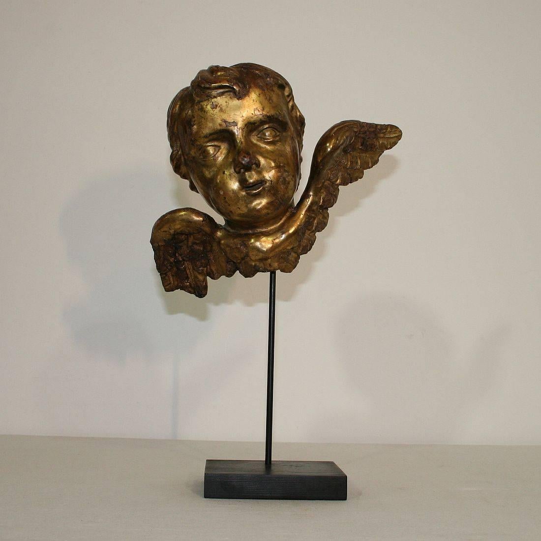 Italian 18th Century Baroque Gilded Angel Heads In Fair Condition In Buisson, FR