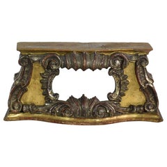 Italian 18th Century Baroque Gilded Pedestal or Reliquary Shrine