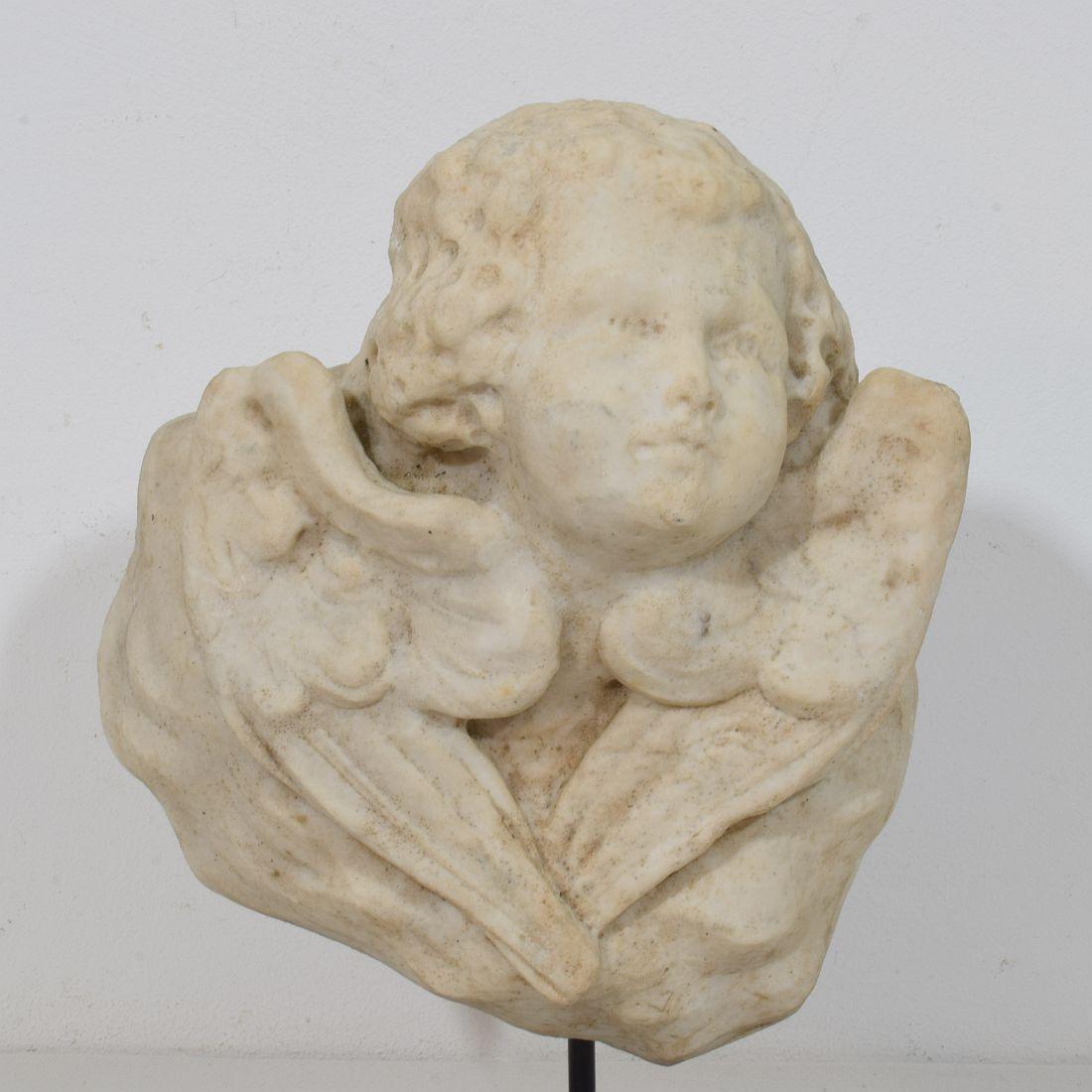 Italian 18th Century Baroque Marble Winged Angel Head For Sale 6
