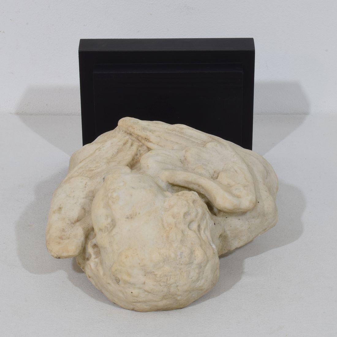 Italian 18th Century Baroque Marble Winged Angel Head For Sale 14