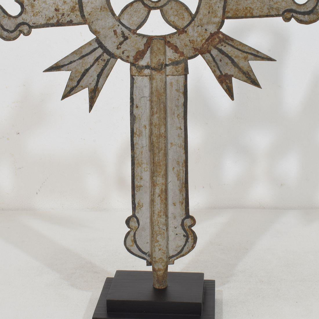 Italian, 18th Century, Baroque Painted Metal Procession Cross For Sale 7