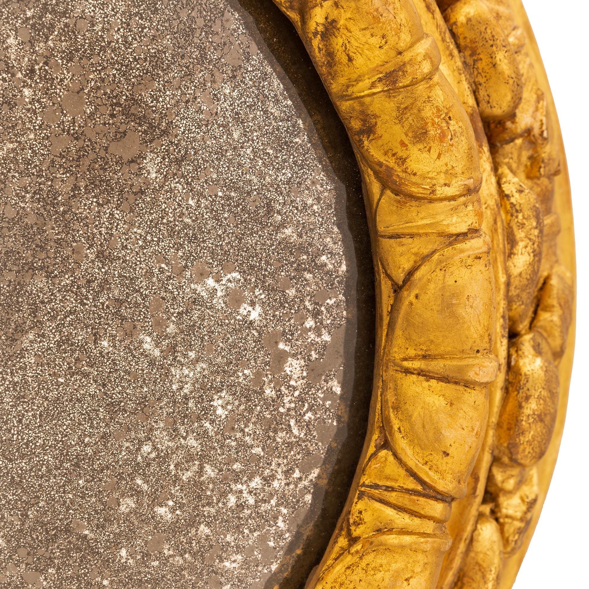 Italian 18th century Baroque period Giltwood mirror For Sale 1