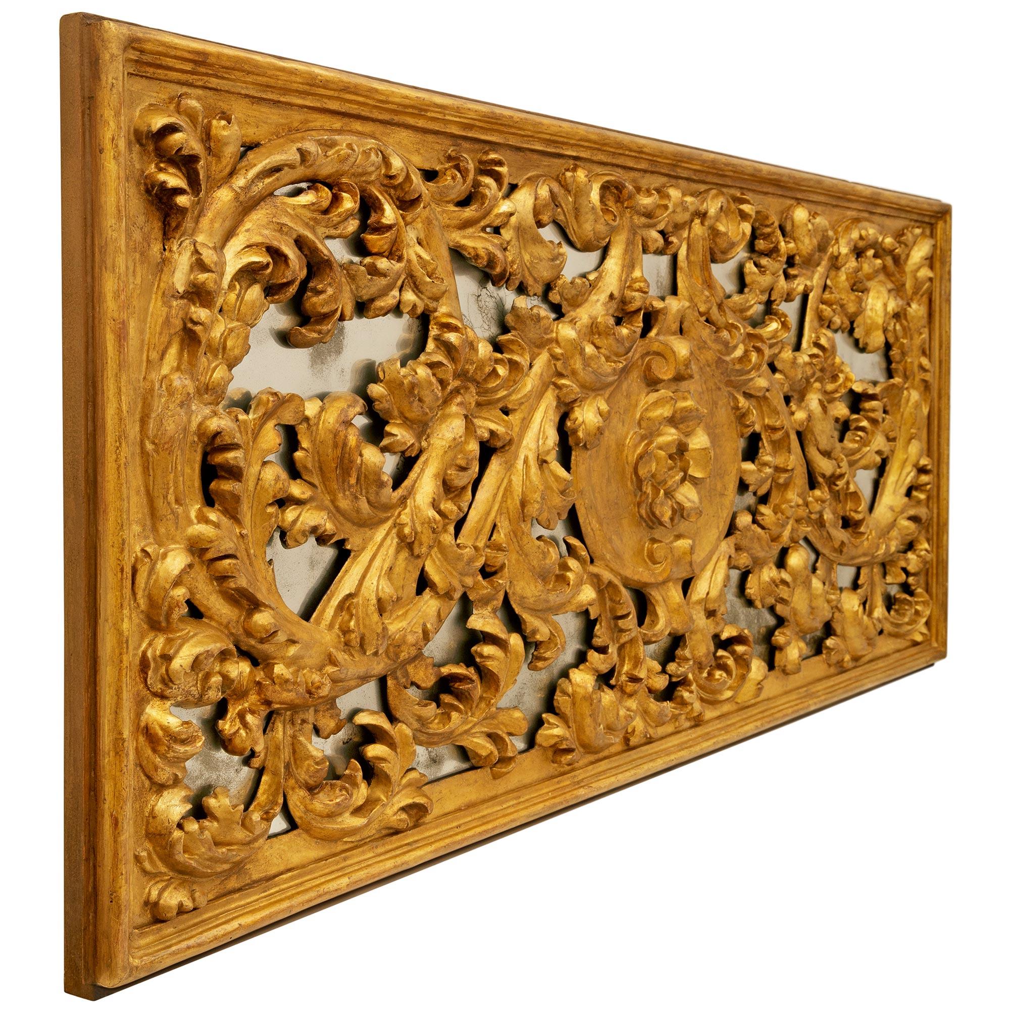 Decoración de pared/espejo italiano de época barroca del siglo XVIII Meca Barroco en venta