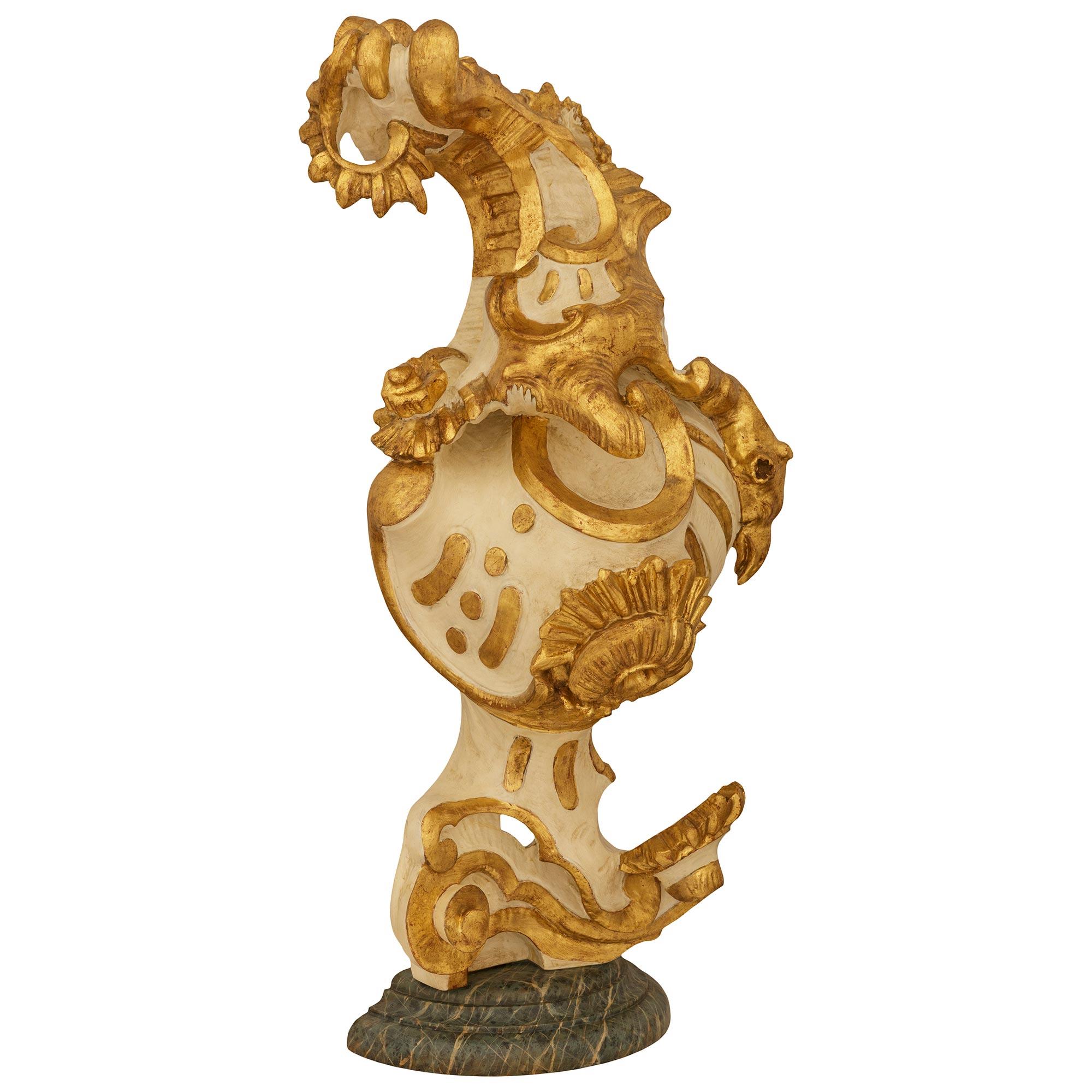 Italian 18th century Baroque Period Wood and Giltwood architectural element In Good Condition For Sale In West Palm Beach, FL