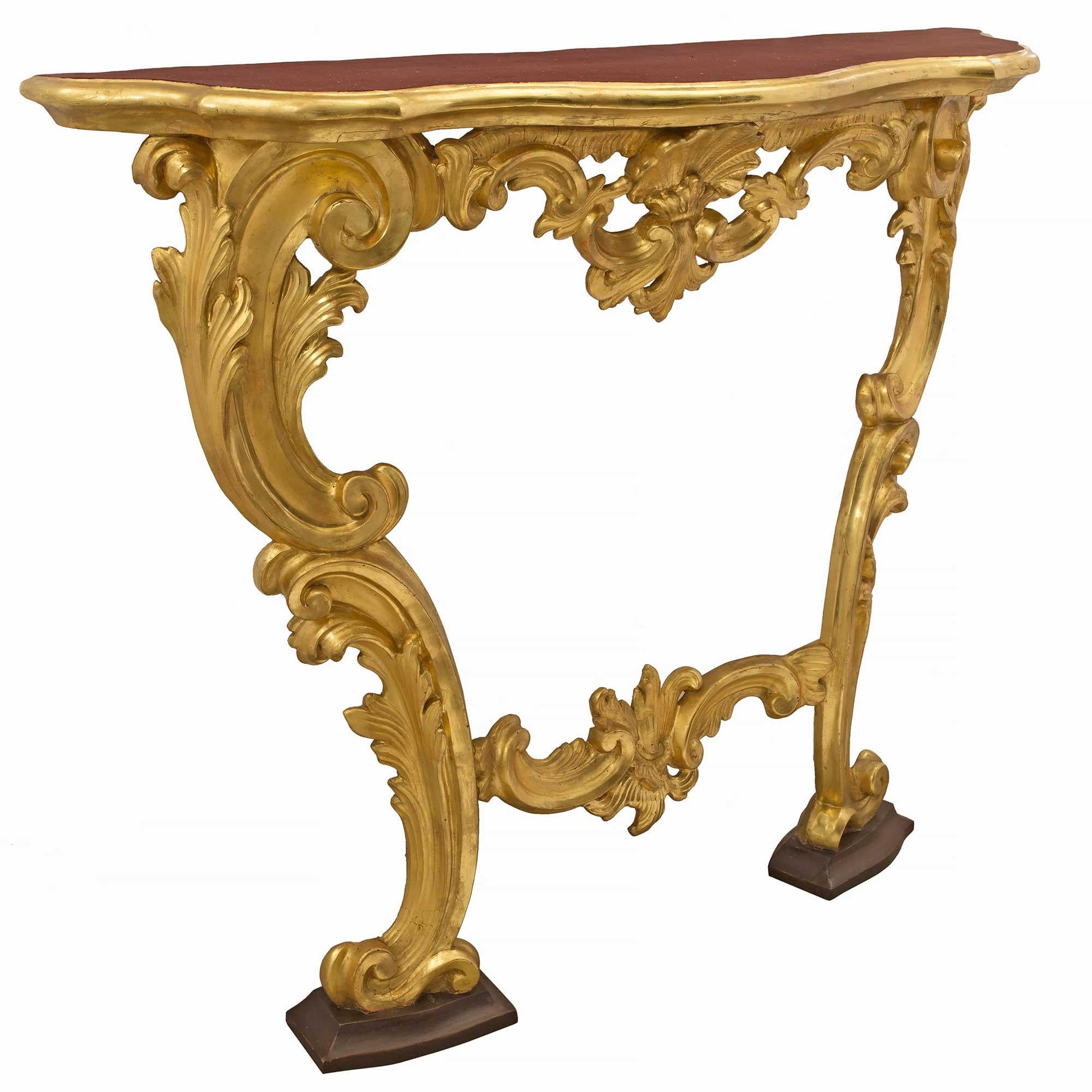 Italian 18th Century Baroque St. Giltwood Console In Good Condition In West Palm Beach, FL