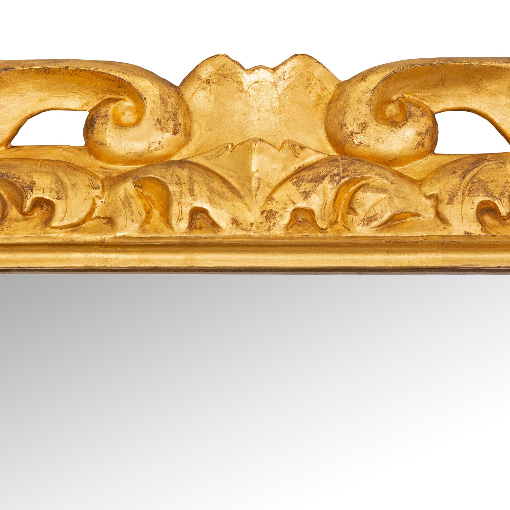 Miroir baroque italien du 18ème siècle en bois doré de Toscane Bon état - En vente à West Palm Beach, FL