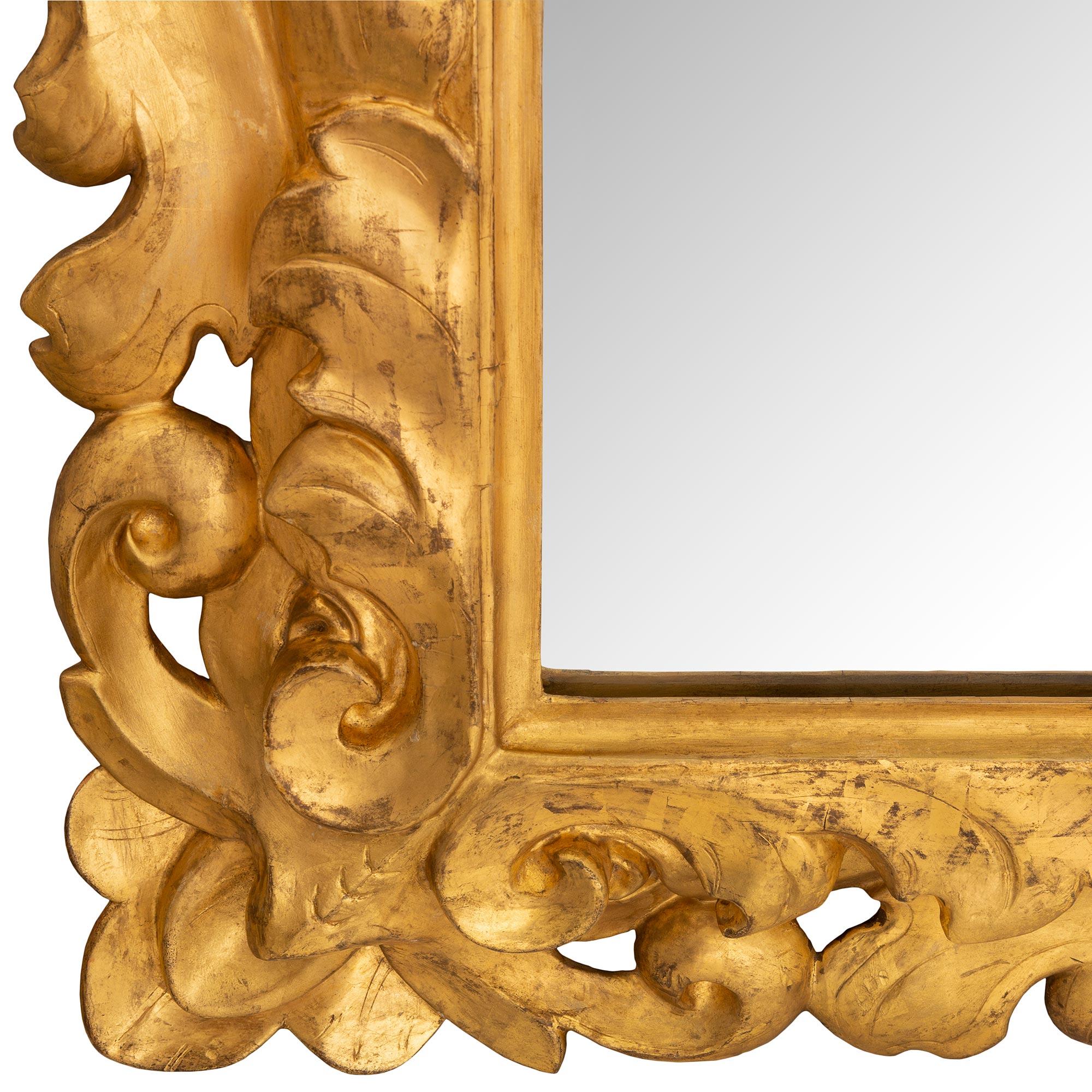 Italian 18th Century Baroque St. Giltwood Mirror from Tuscany For Sale 2