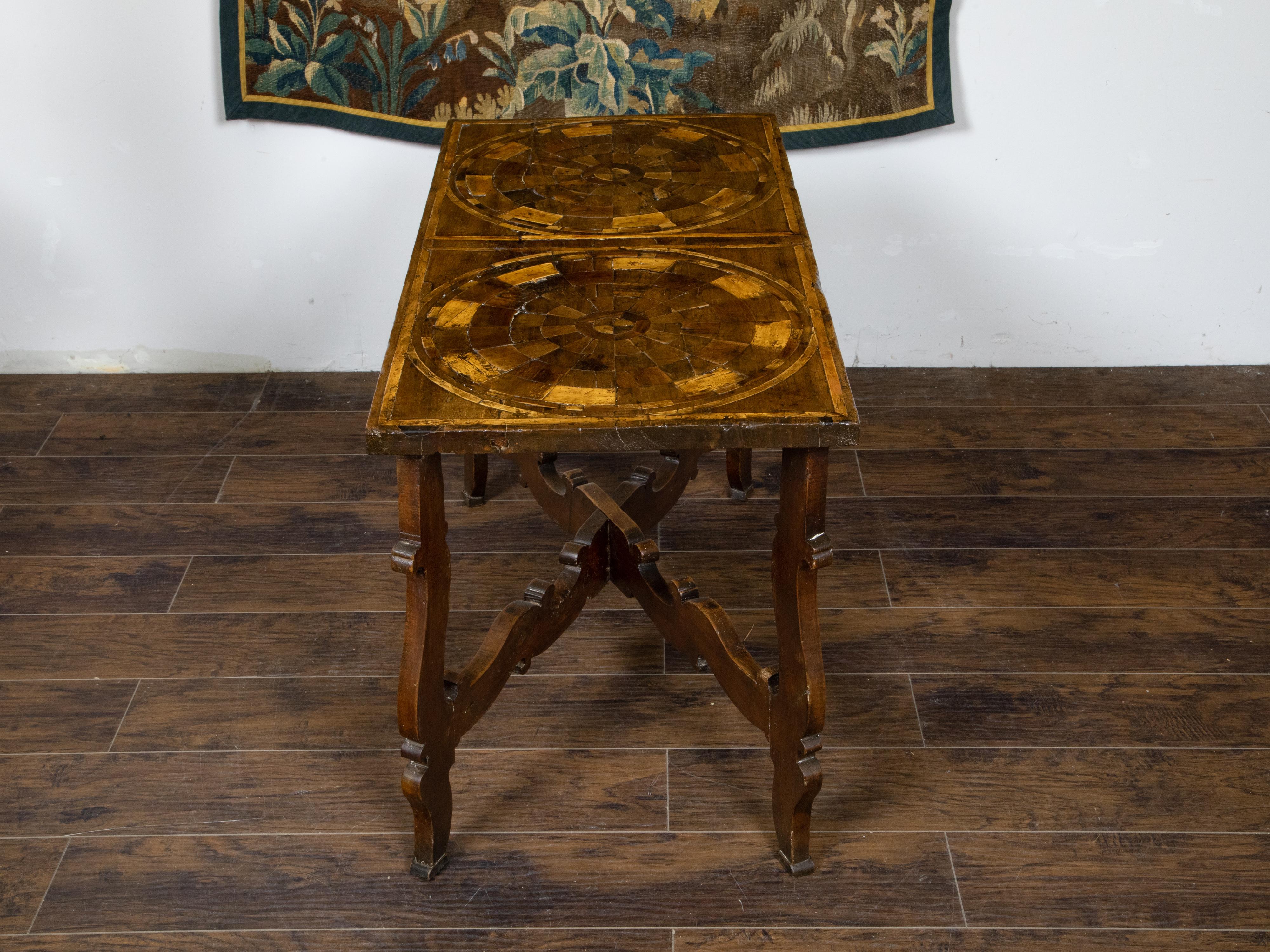 Italian 18th Century Baroque Style Carved Walnut Table with Marquetry Décor In Good Condition For Sale In Atlanta, GA