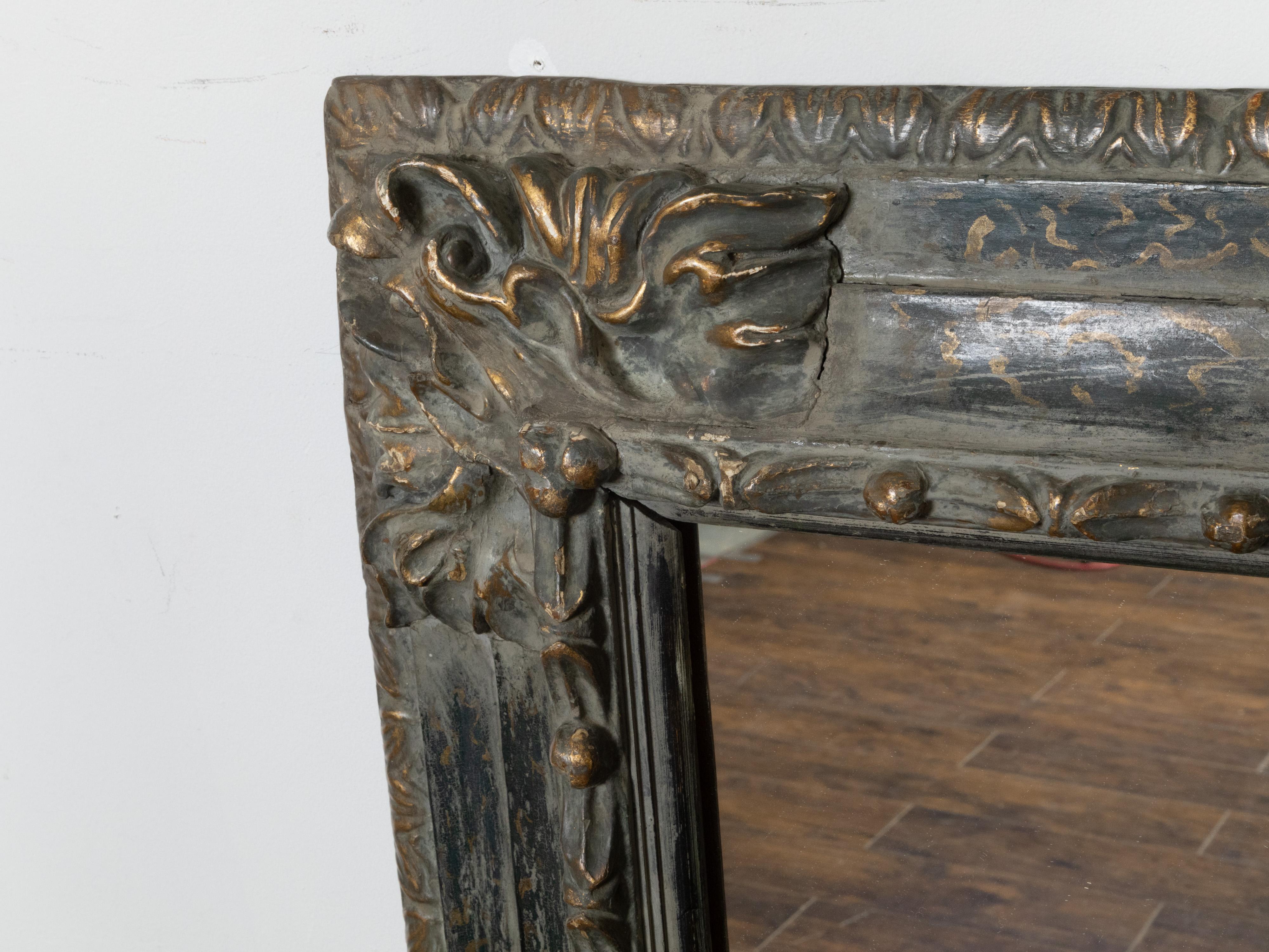 18th Century and Earlier Italian 18th Century Carved and Parcel-Gilt Wooden Mirror with Foliage