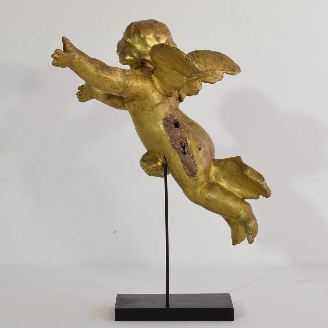 18th Century and Earlier Italian 18th Century Carved Giltwood Baroque Angel