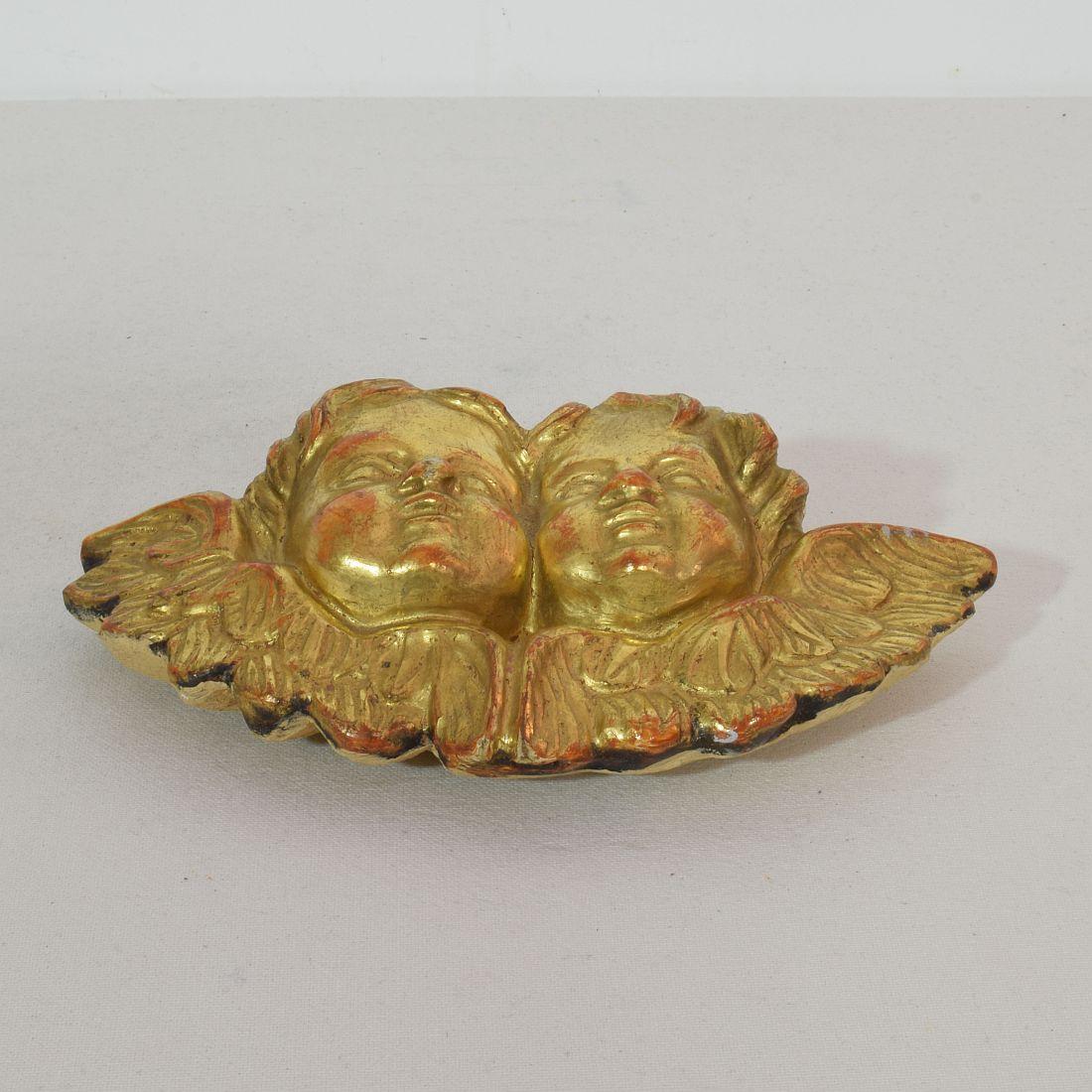 Italian 18th Century Carved Giltwood Baroque Winged Angel Heads 3