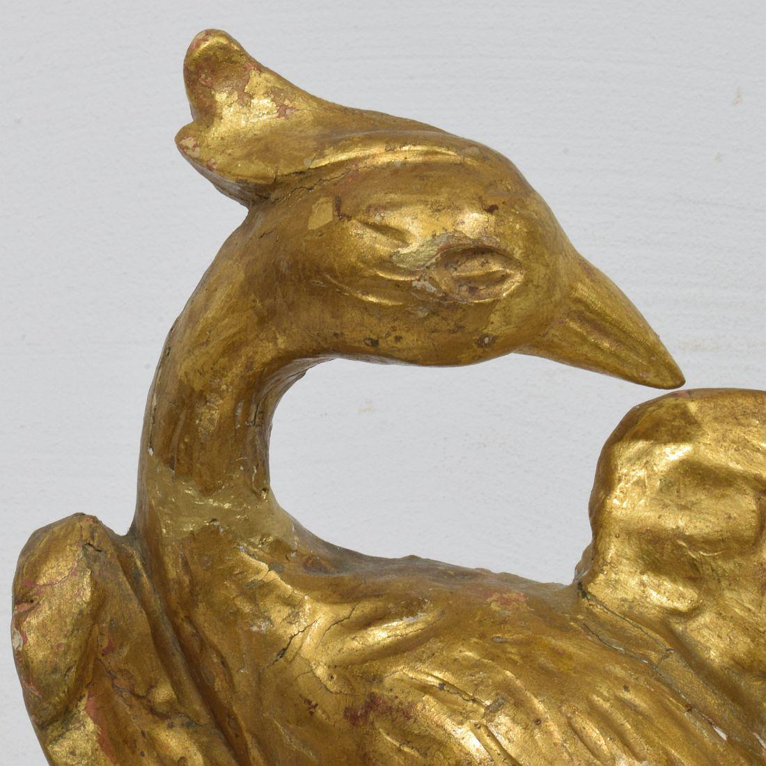 Ornement d'oiseaux italien du 18ème siècle en bois doré sculpté de style néoclassique en vente 4