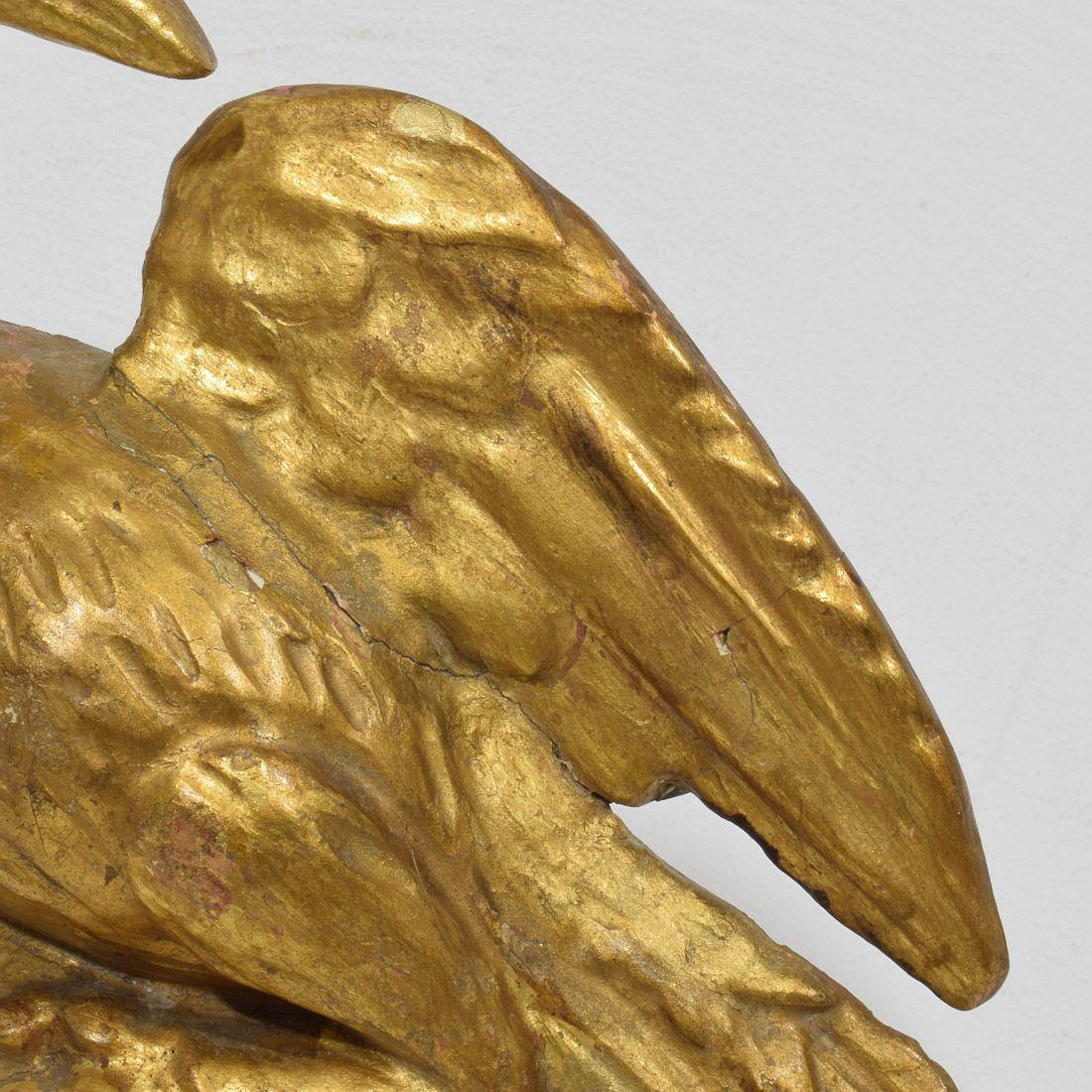 Ornement d'oiseaux italien du 18ème siècle en bois doré sculpté de style néoclassique en vente 6