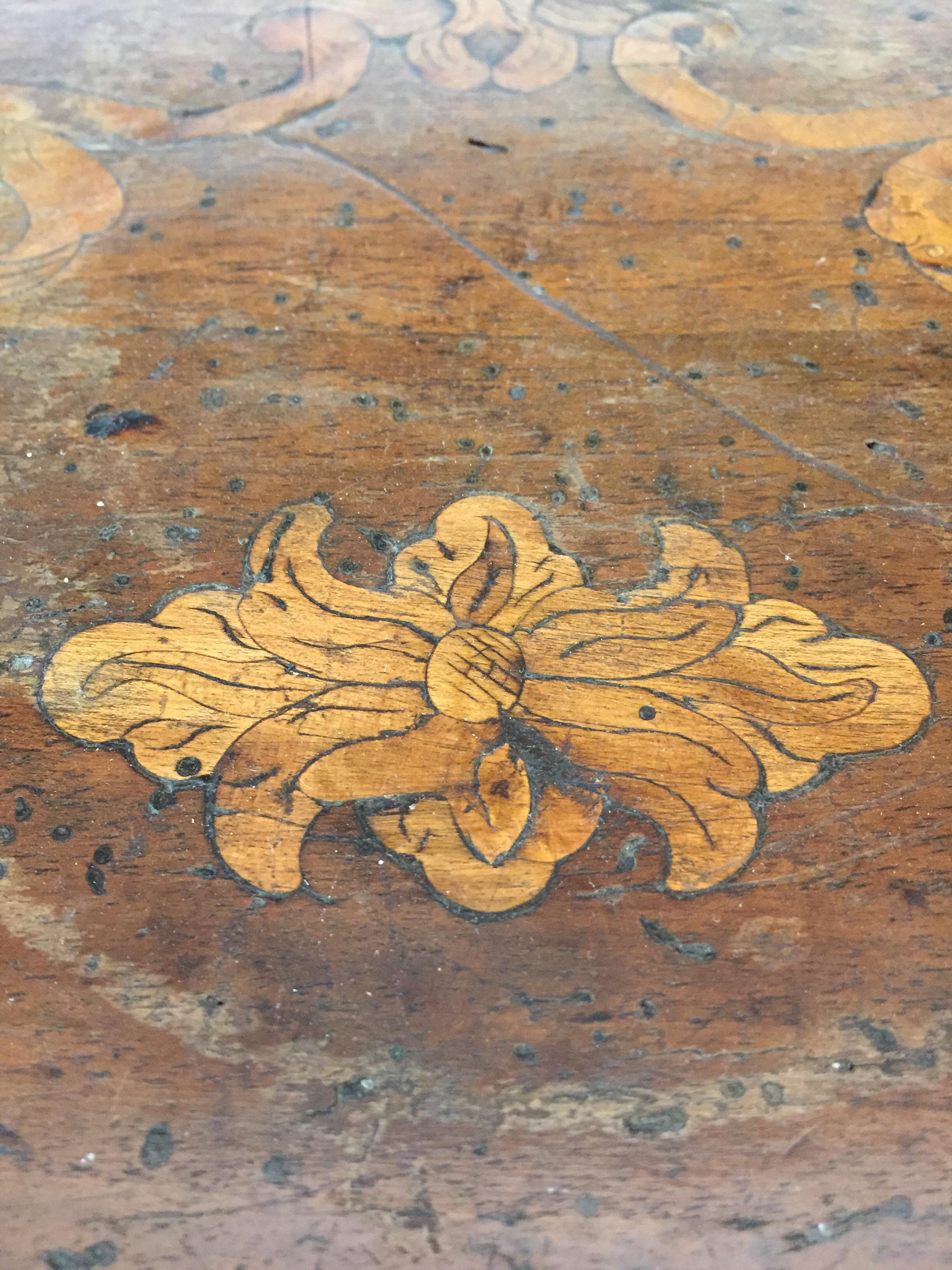 Italian 18th Century Chest of Drawers Piedmontese Inlaid Walnut Commode 1