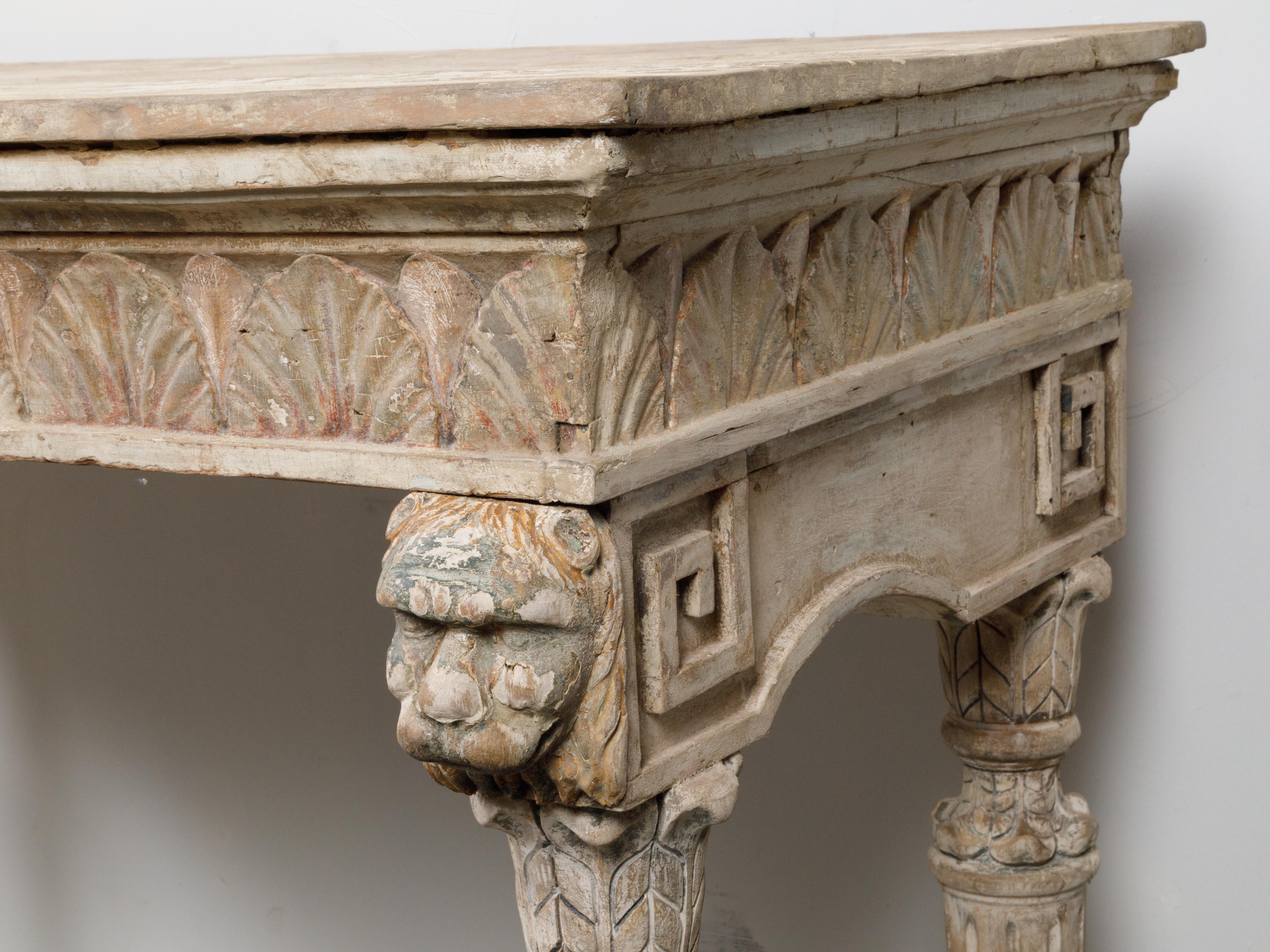Italian 18th Century Console Table with Carved Lion Heads and Papyrus Capitals For Sale 2