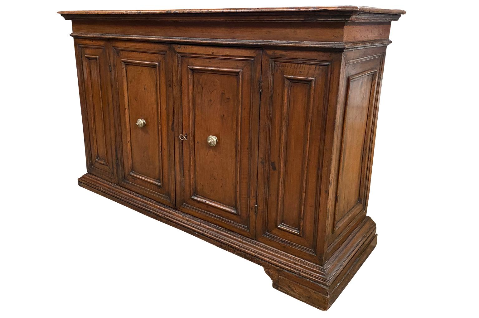 Walnut Italian 18th Century Credenza For Sale