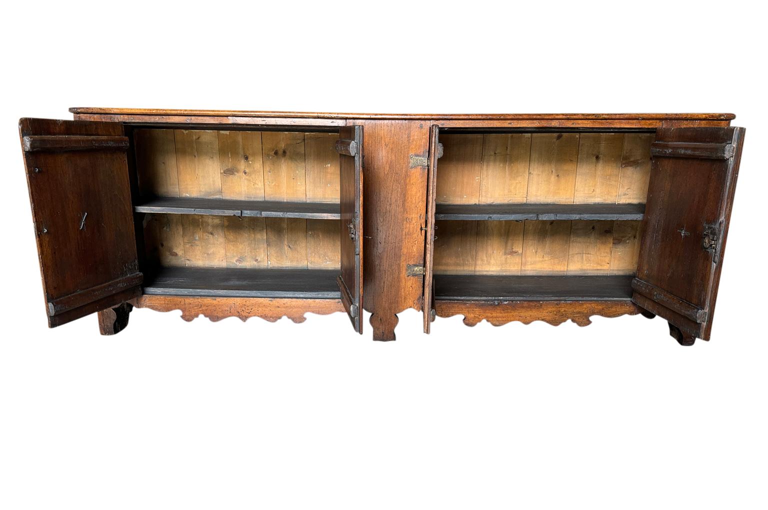 Walnut Italian 18th Century Credenza For Sale