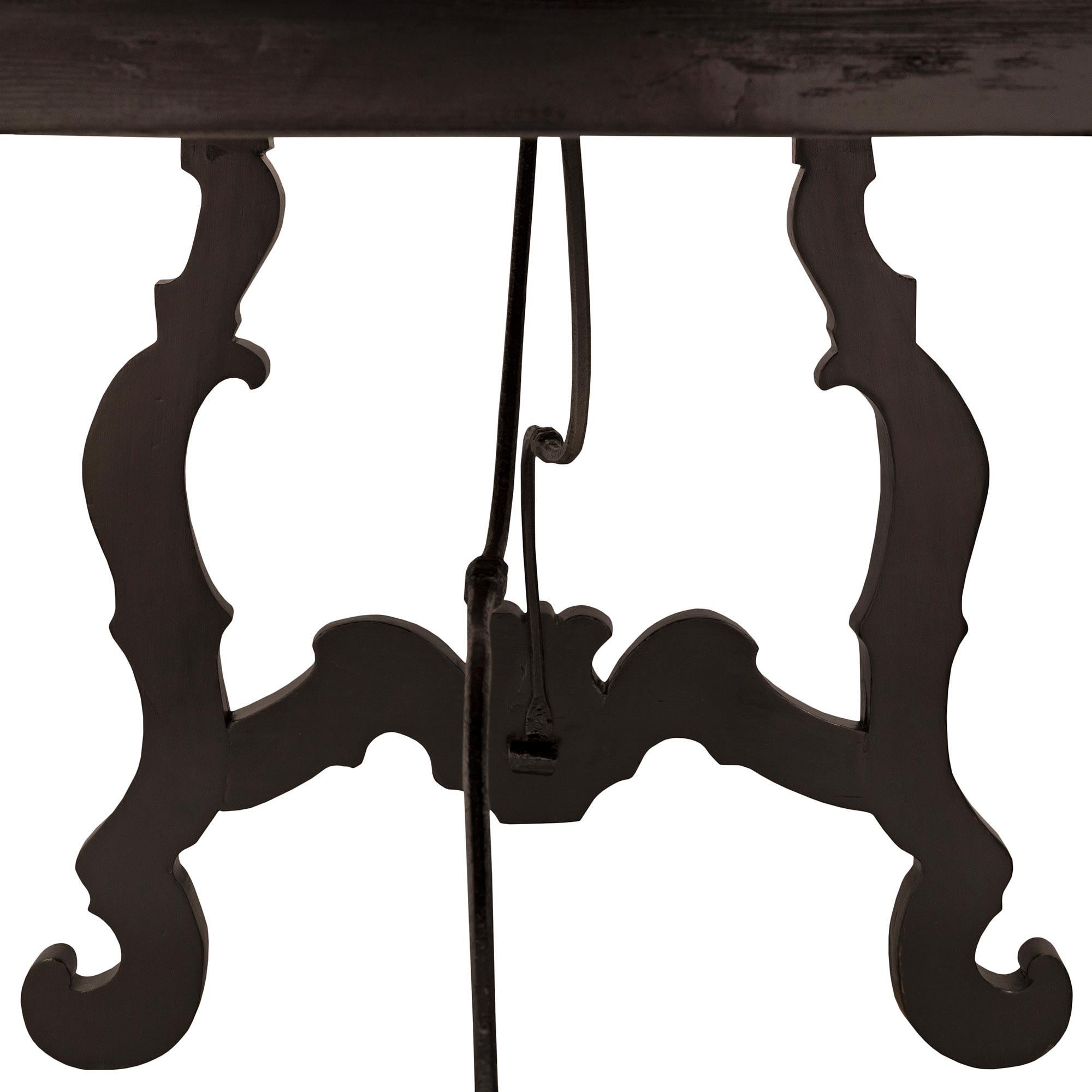 Italian 18th Century Ebonized Fruitwood Trestle Table For Sale 2