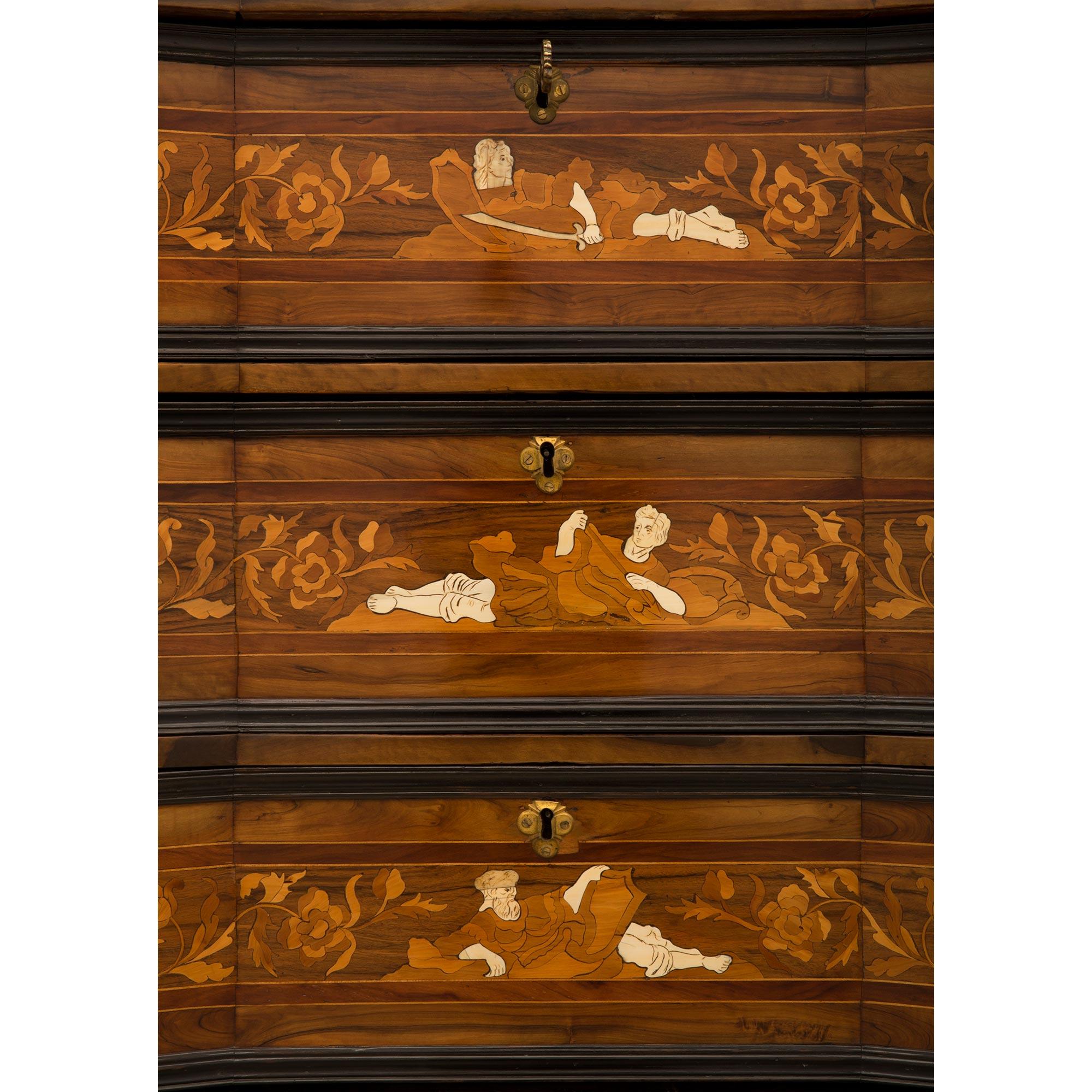 Italienische Lomabardi-Kommode aus Ebenholz und Nussbaum aus dem 18. im Angebot 4