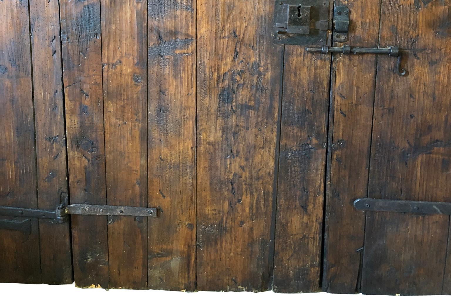 Portes d'entrée italiennes du 18e siècle en vente 5