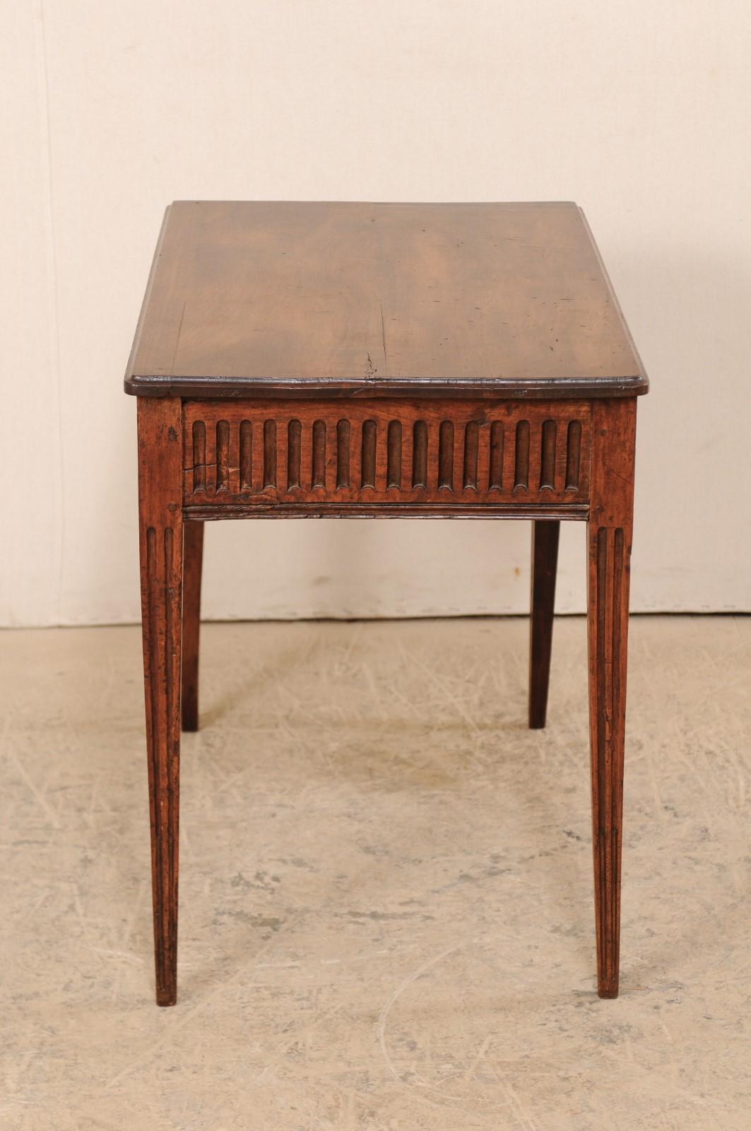 Italian 18th Century Fluted Wood Single Drawer Occasional Table 4