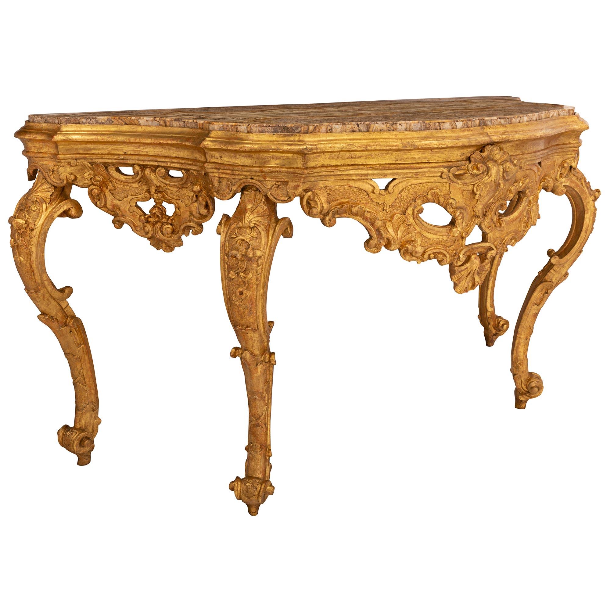 Italian 18th Century Free Standing Giltwood Venetian Console In Good Condition For Sale In West Palm Beach, FL