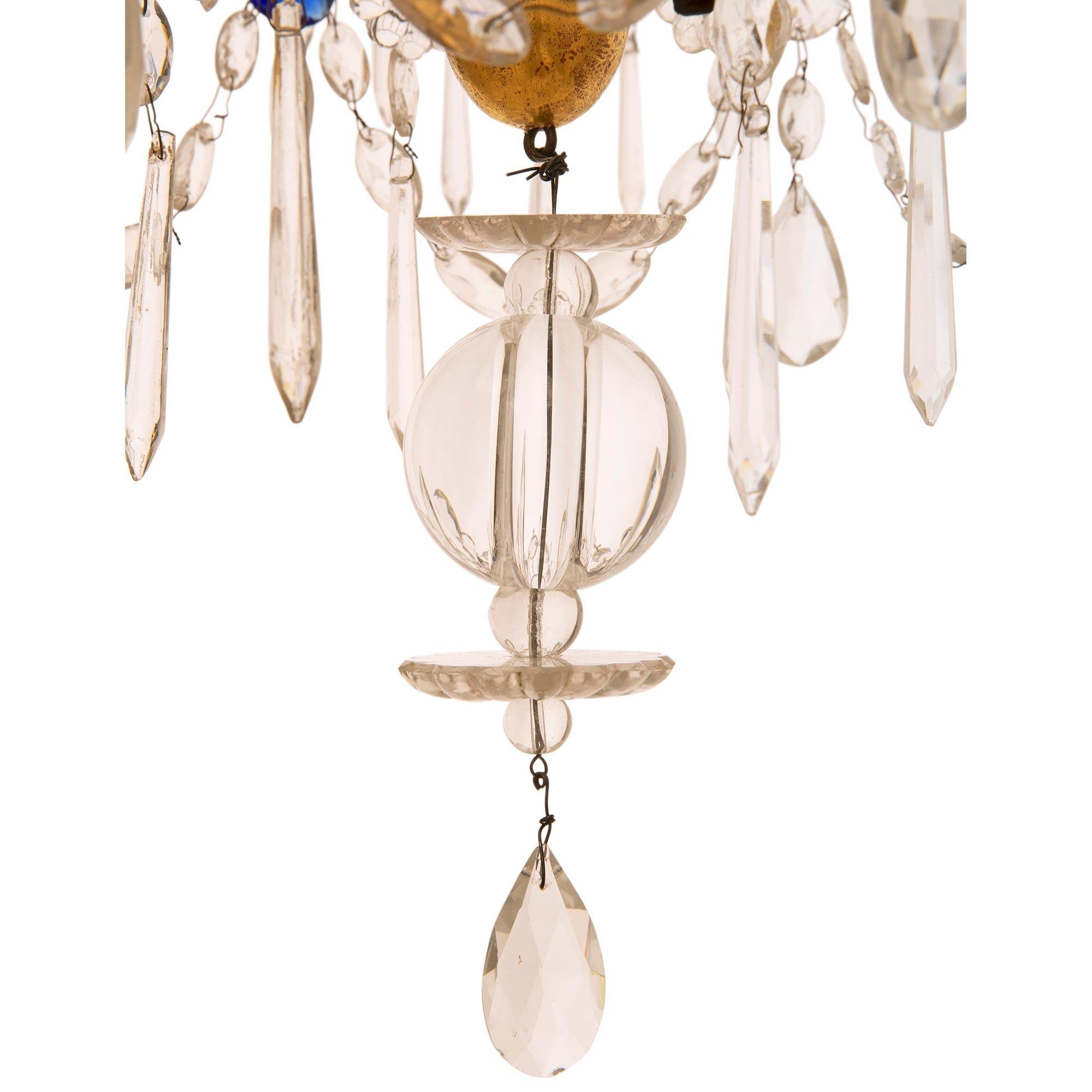 Italienische Genovese-Kronleuchter aus dem 18. Jahrhundert aus Schmiedeeisen, Giltwood und Glas im Angebot 4