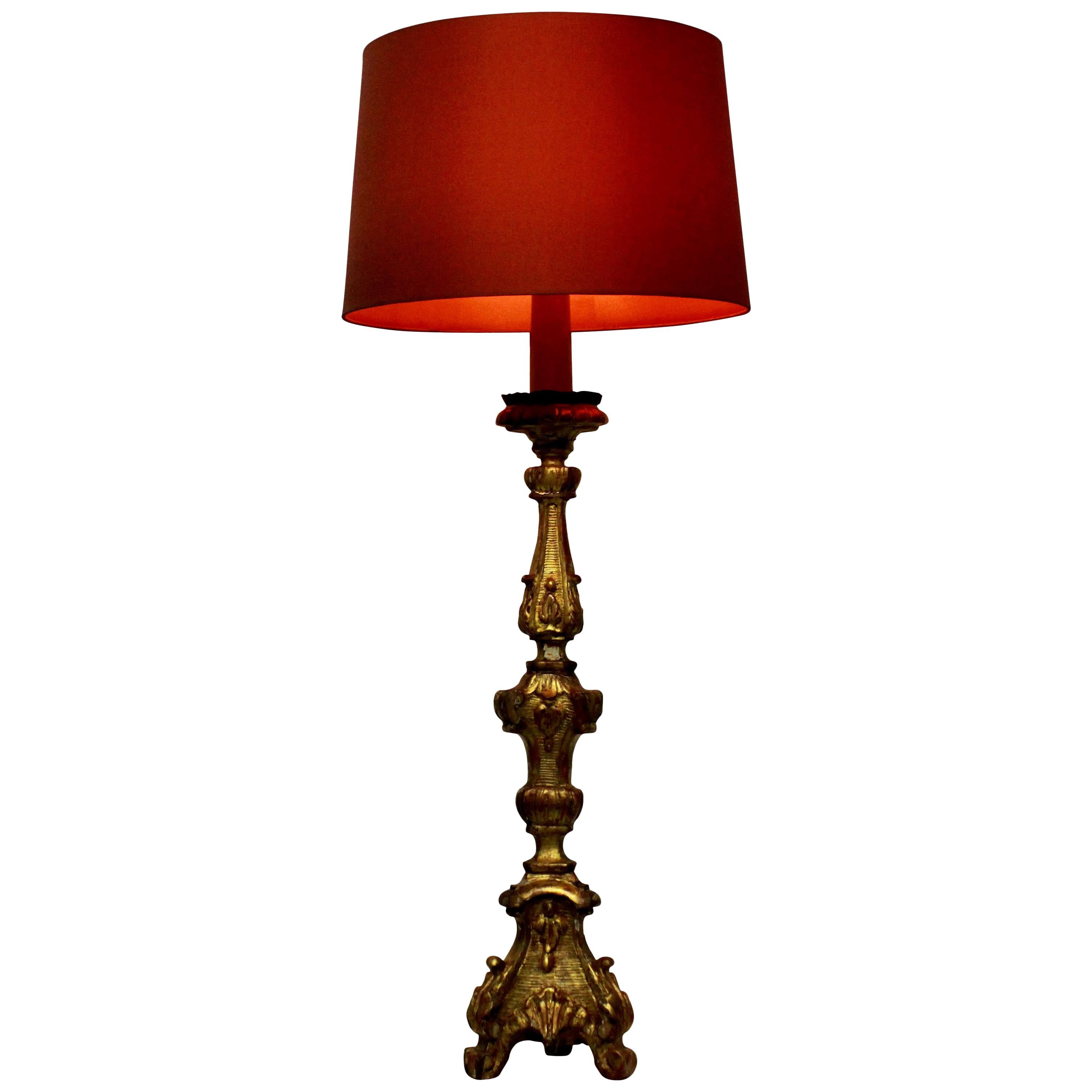 Italian 18th Century Giltwood Lamp