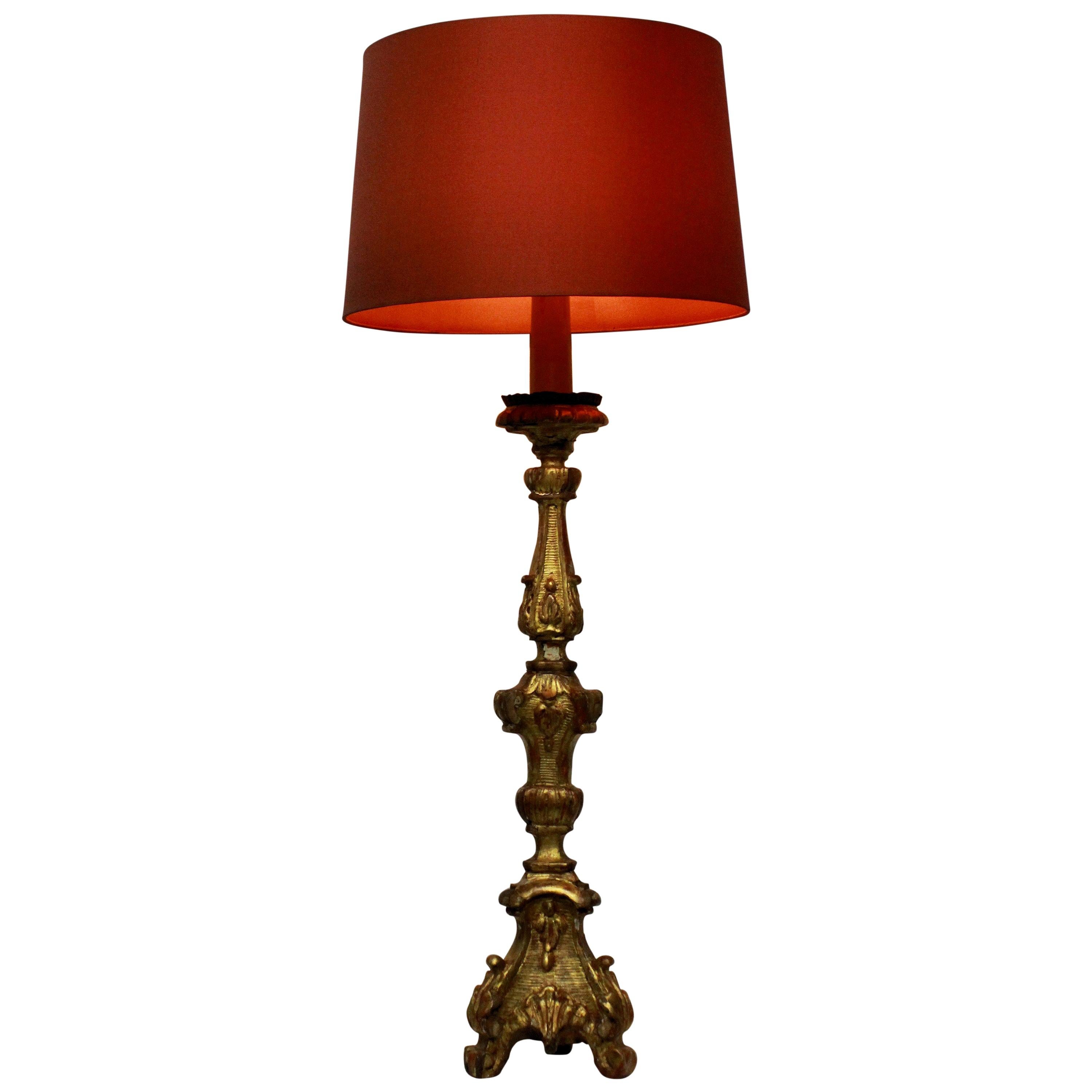 Italian 18th Century Giltwood Lamp