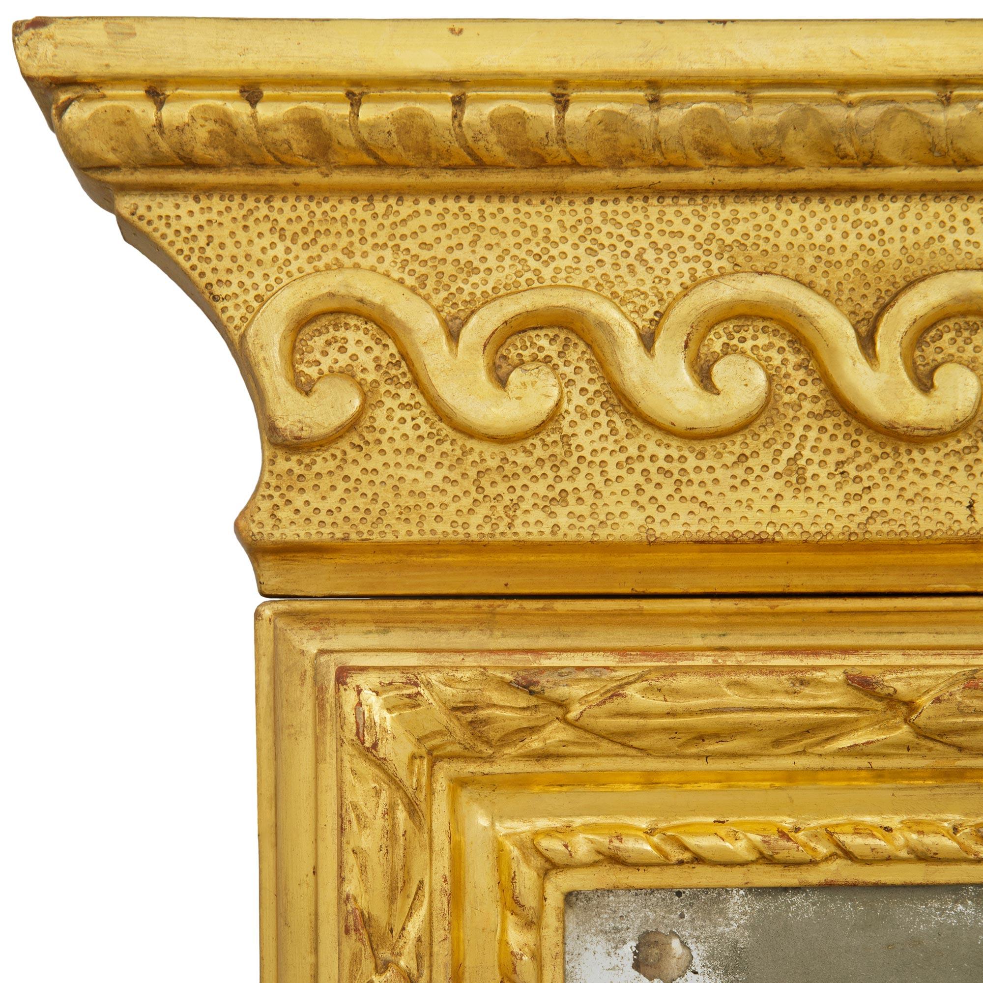 Italian 18th century Giltwood, Mirror and marble console and matching mirror. For Sale 1