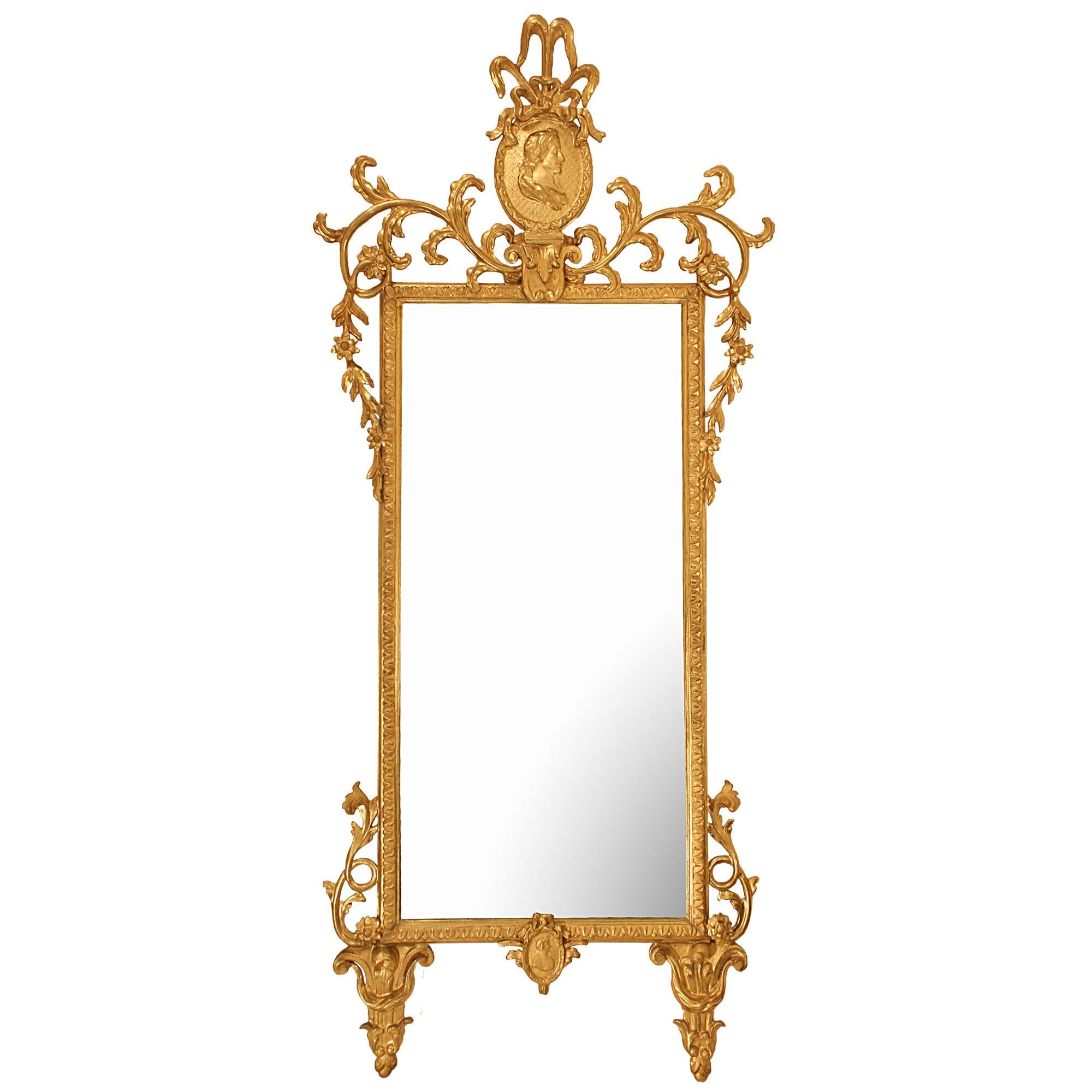 Italian 18th Century Giltwood Mirror
