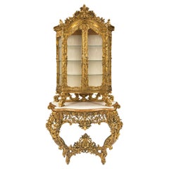 Vitrine baroque italienne du 18ème siècle en bois doré, polychrome et marbre