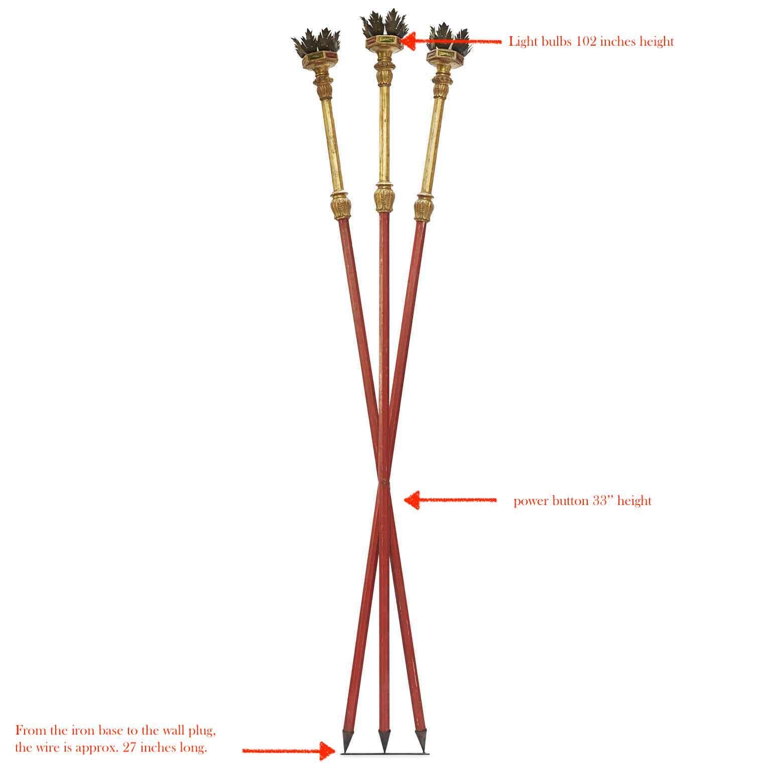 European Italian 18th Century Giltwood Pricket Sconce from Red Tall Processional Torches in vendita