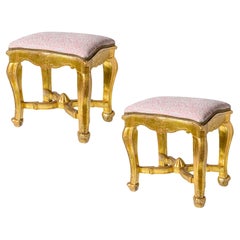 Tabourets italiens en bois doré du XVIIIe siècle avec tissu Fortuny, une paire