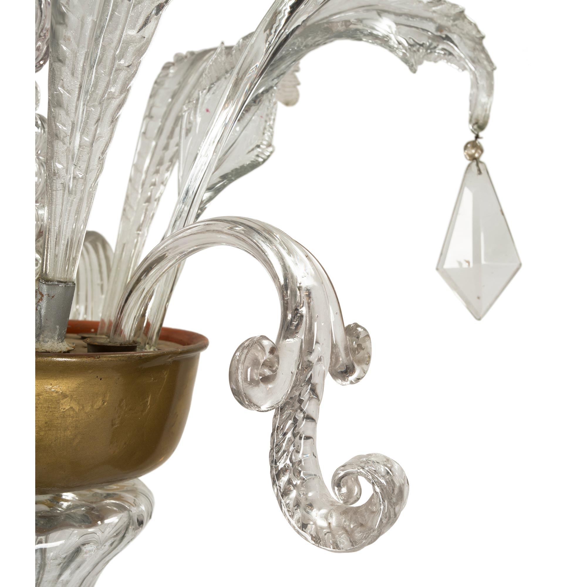 Ormolu Italian 18th Century Glass and Gilt Eighteen-Light Tuscan Chandelier For Sale