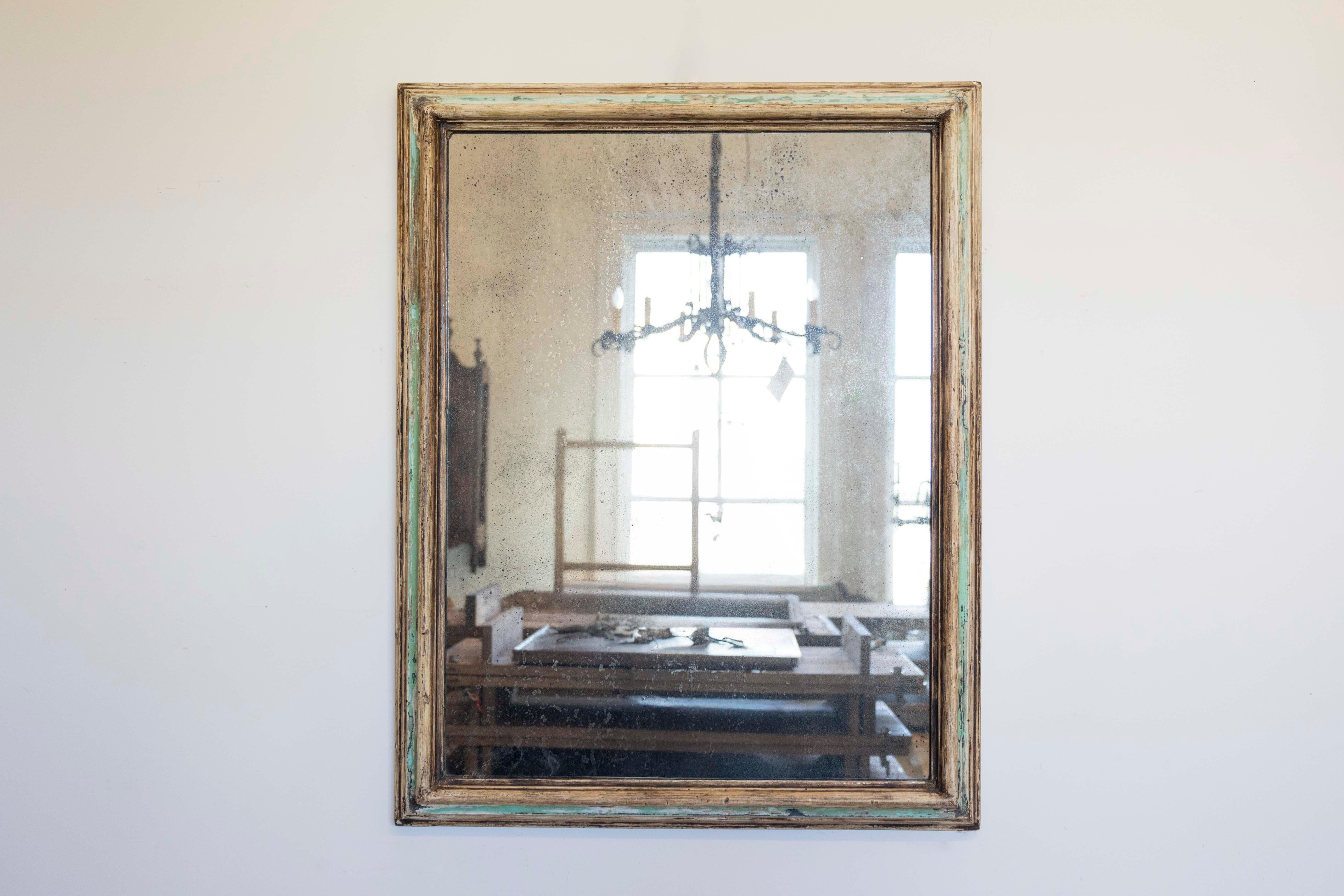 Peint Miroir rectangulaire italien du 18ème siècle en bois peint en vert et crème en vente