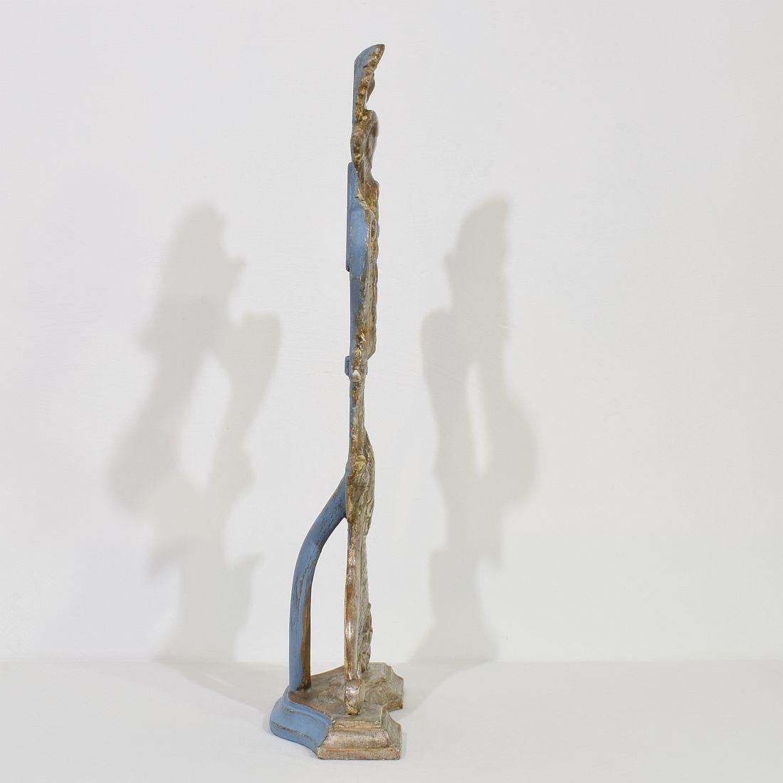 Sculpté à la main Reliquaire baroque italien du XVIIIe siècle en bois sculpté à la main et argenté en vente